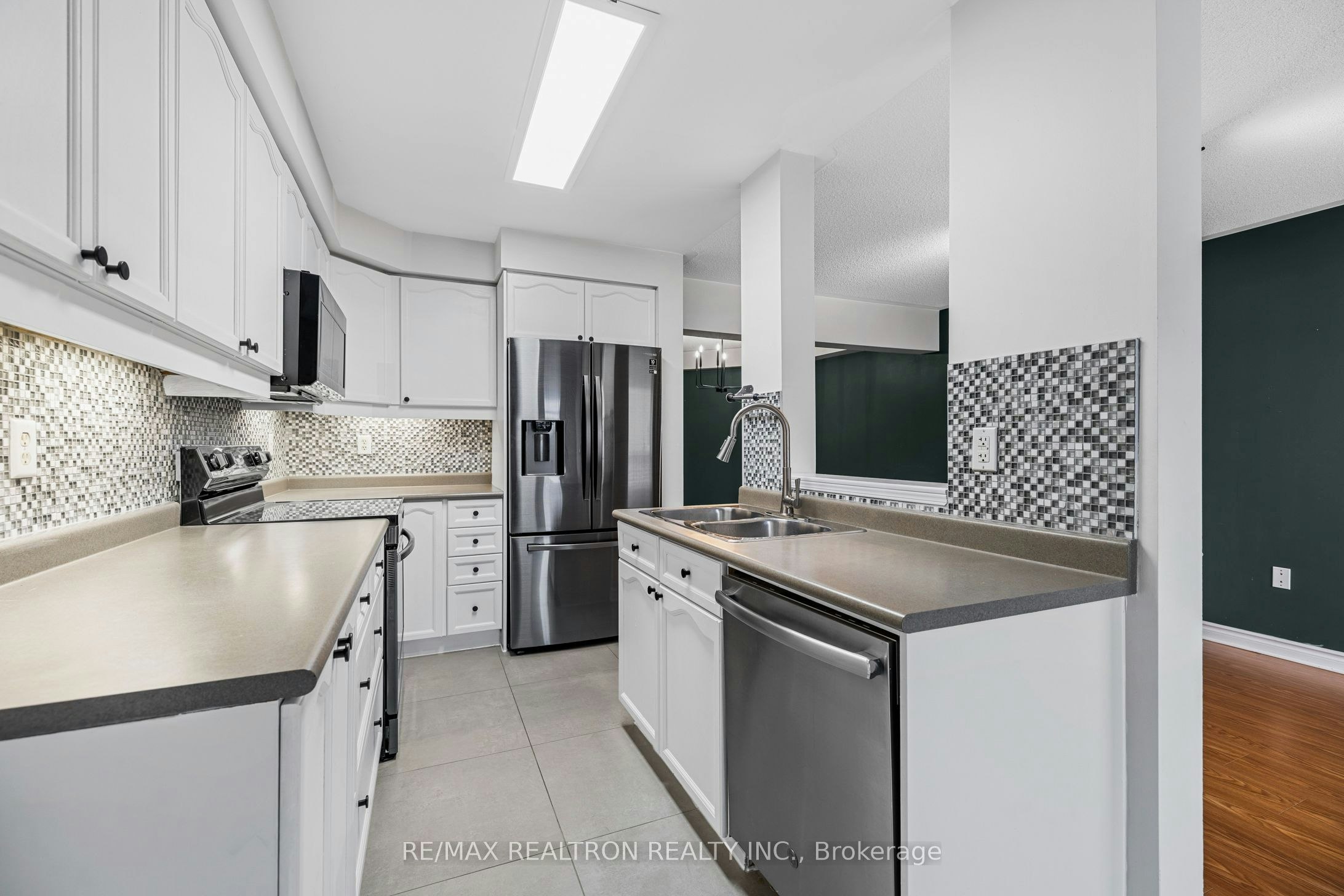 55 Atlantis Drive, Whitby, ON, L1N 0E3 - 8