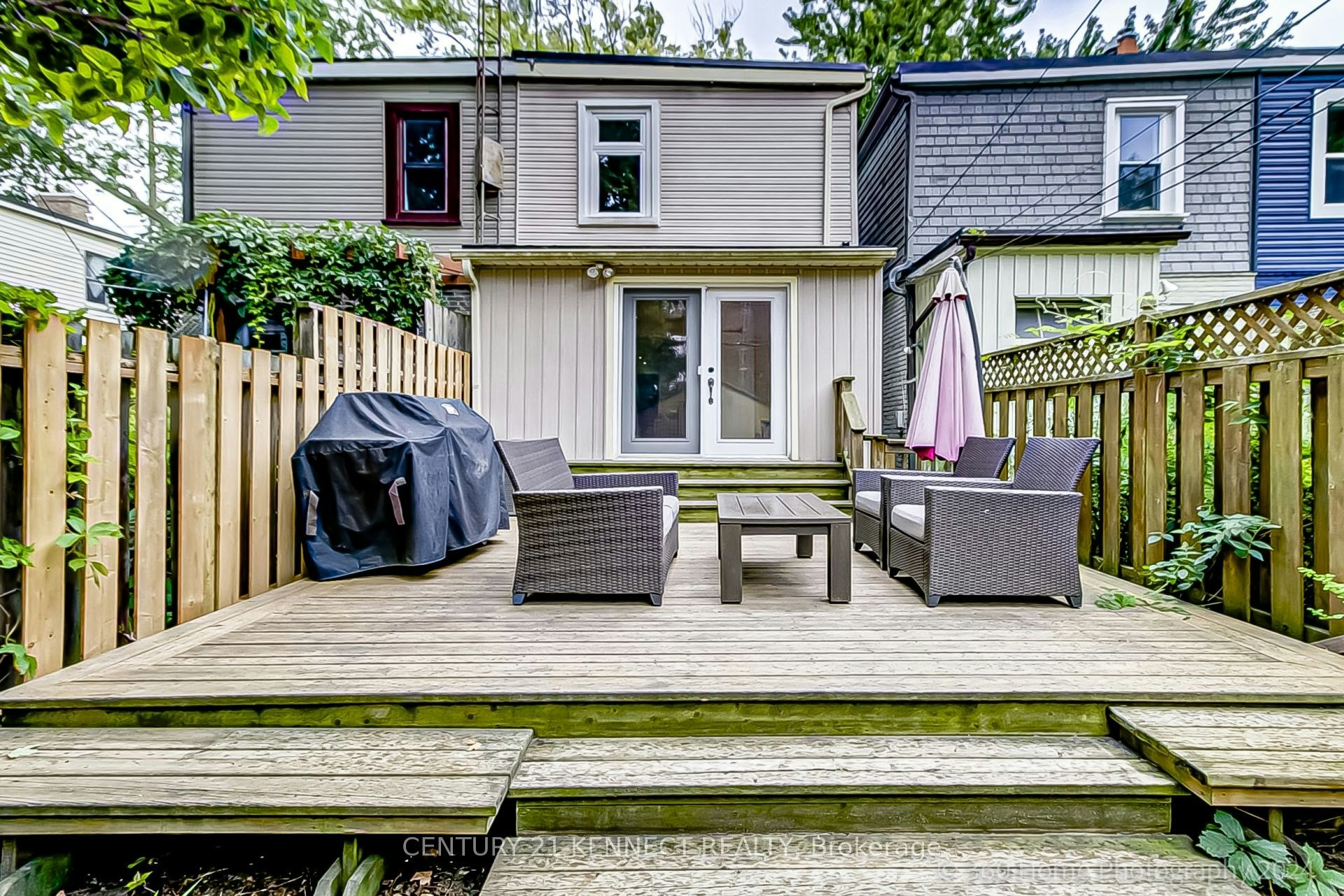 48 Stephenson Avenue, Toronto, ON, M4C 1G1 - 18