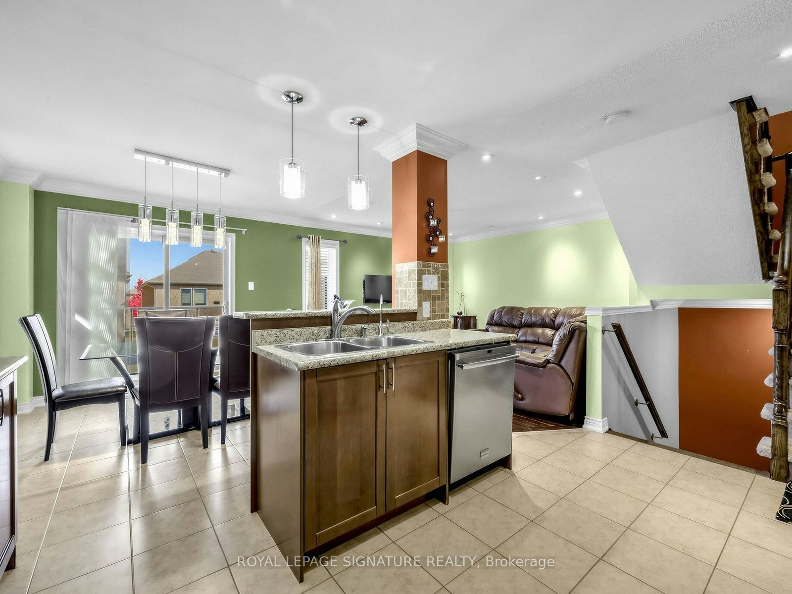 27 Shapland Crescent, Ajax, ON, L1Z 0K2 - 9