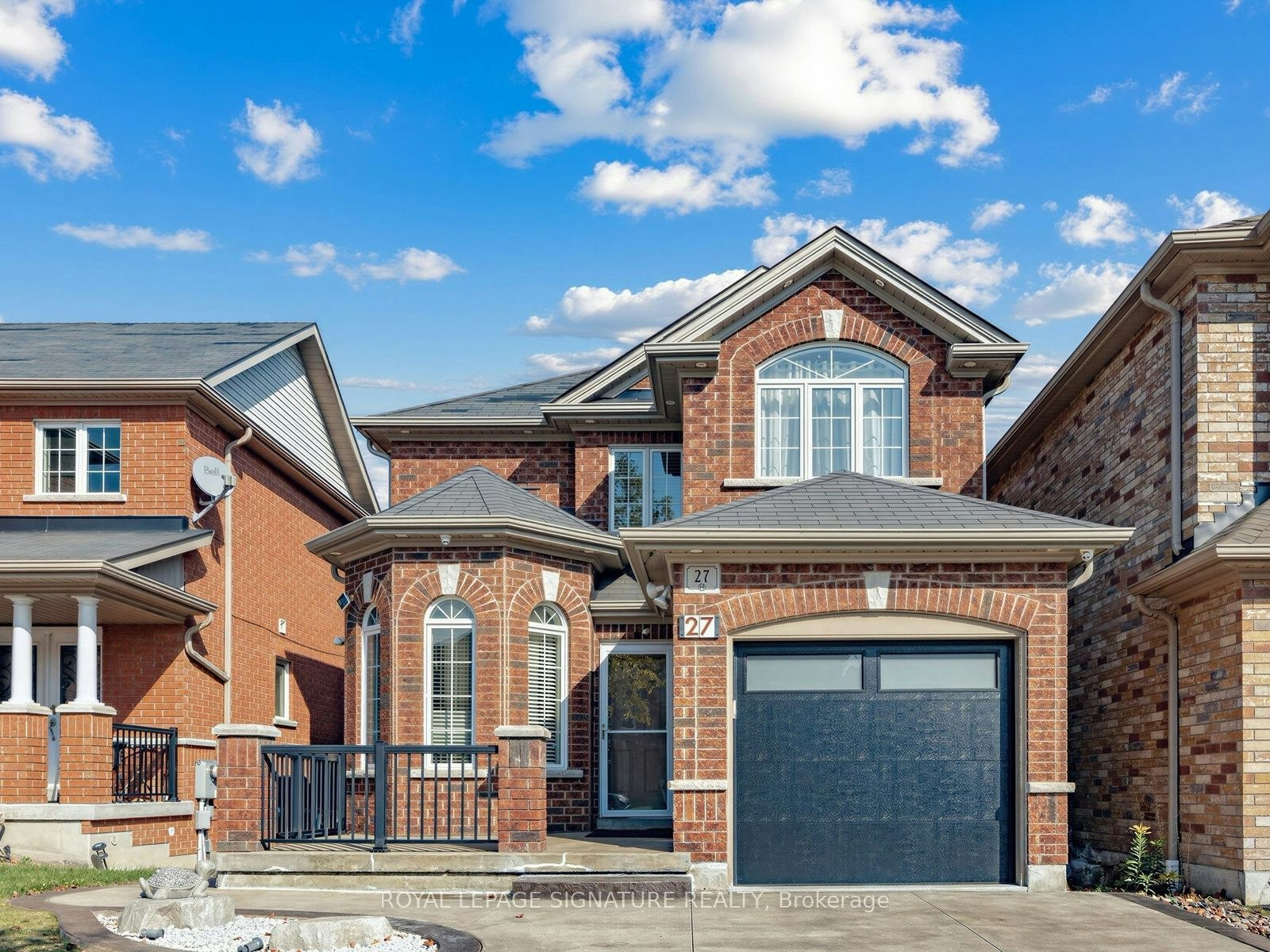 27 Shapland Crescent, Ajax, ON, L1Z 0K2