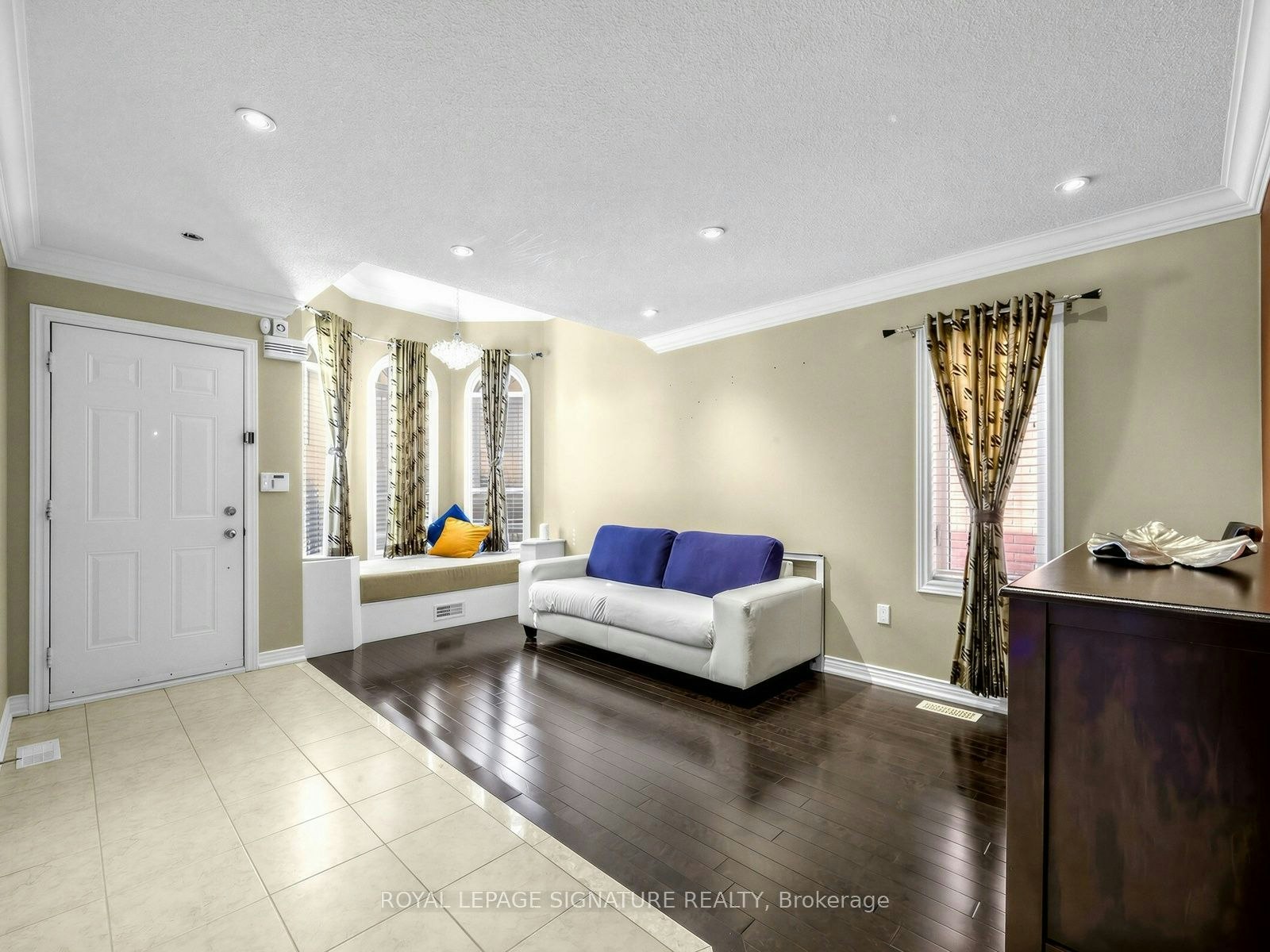 27 Shapland Crescent, Ajax, ON, L1Z 0K2 - 3