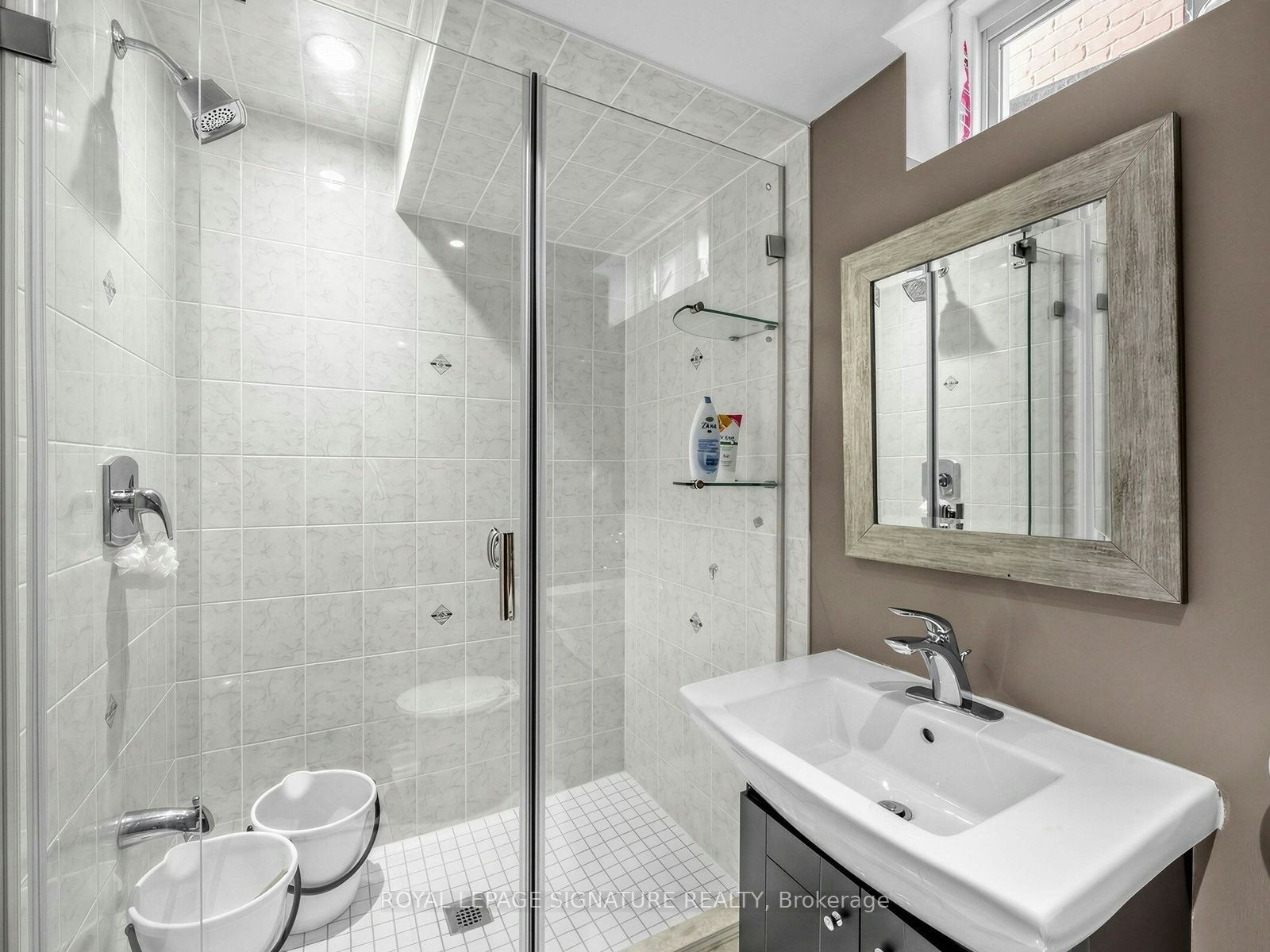 27 Shapland Crescent, Ajax, ON, L1Z 0K2 - 21