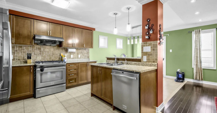 27 Shapland Crescent, Ajax, ON, L1Z 0K2 - 8