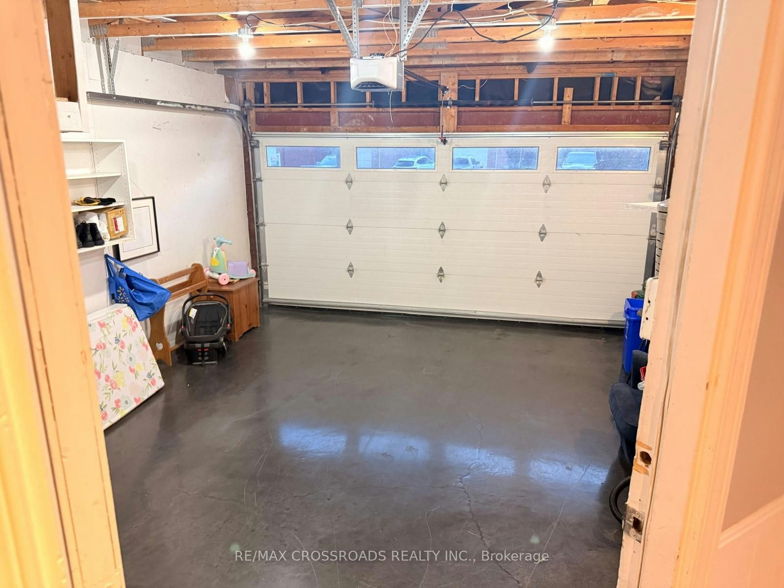 21 Fernbank Place, Whitby, ON, L1R 1S9 - 7