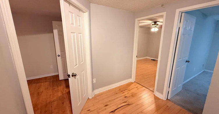 21 Fernbank Place, Whitby, ON, L1R 1S9 - 22
