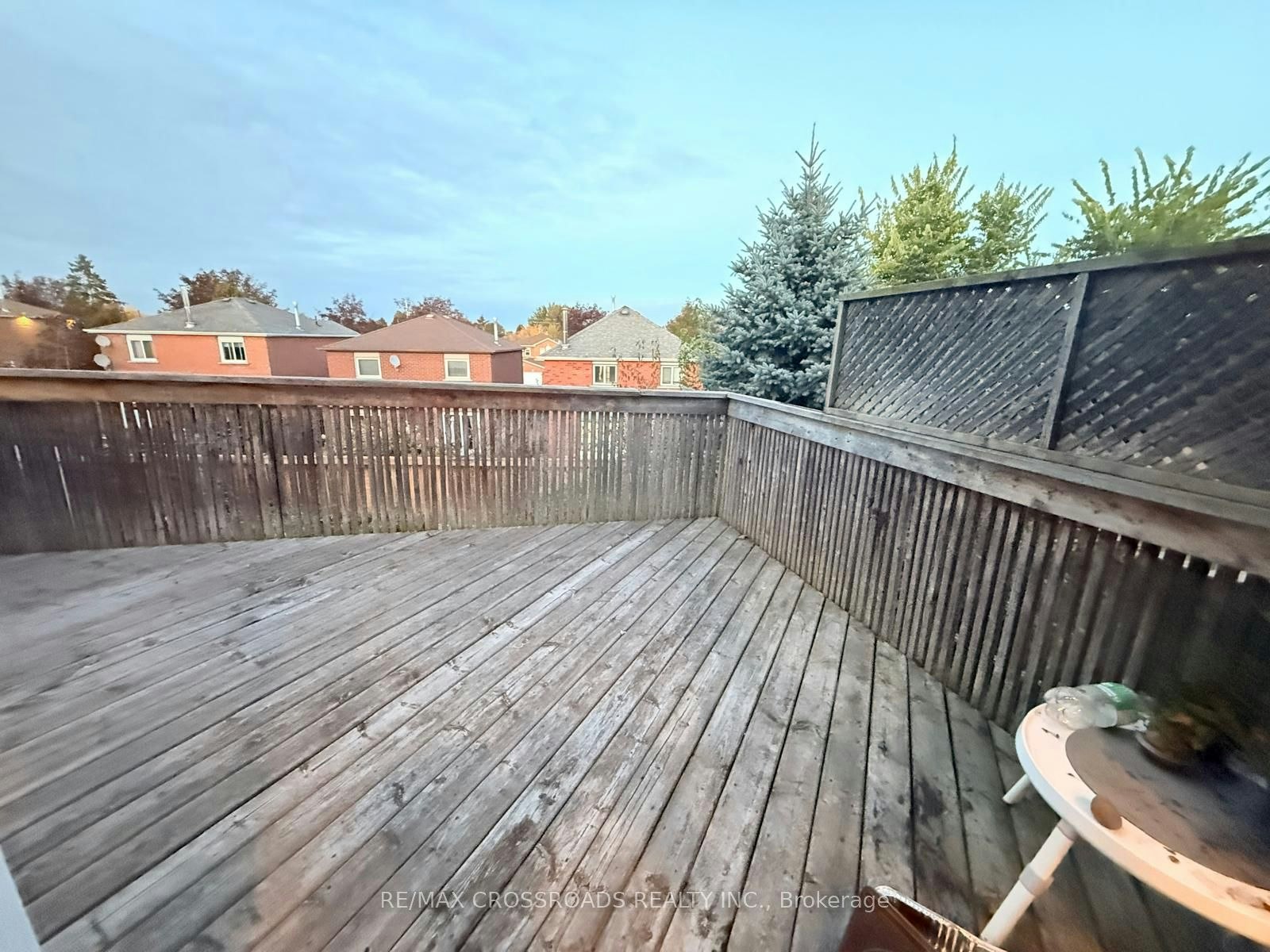 21 Fernbank Place, Whitby, ON, L1R 1S9 - 19