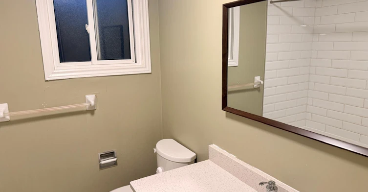 21 Fernbank Place, Whitby, ON, L1R 1S9 - 31