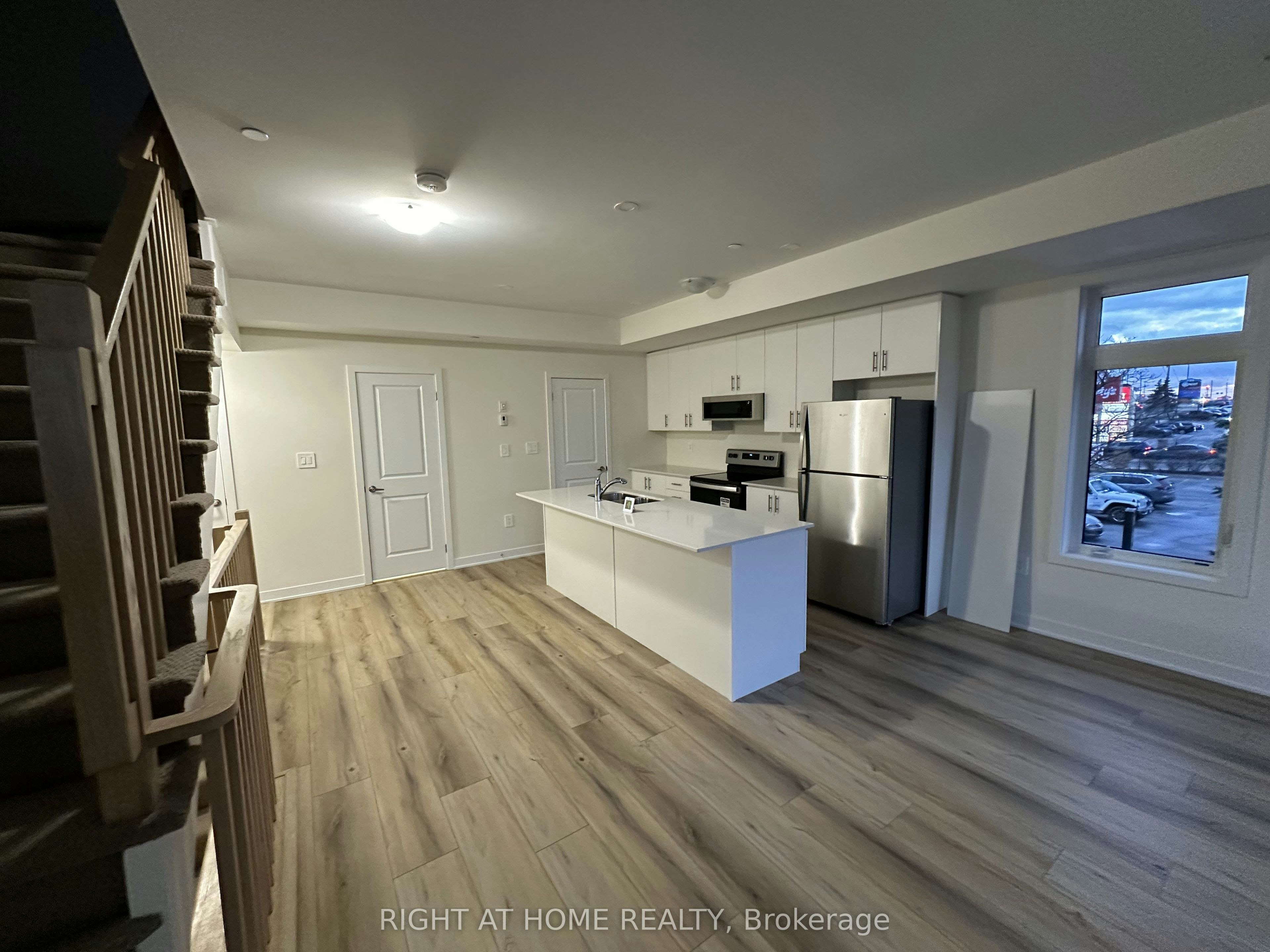 302-755 Omega Drive, Pickering, ON, L1V 0H1 - 14