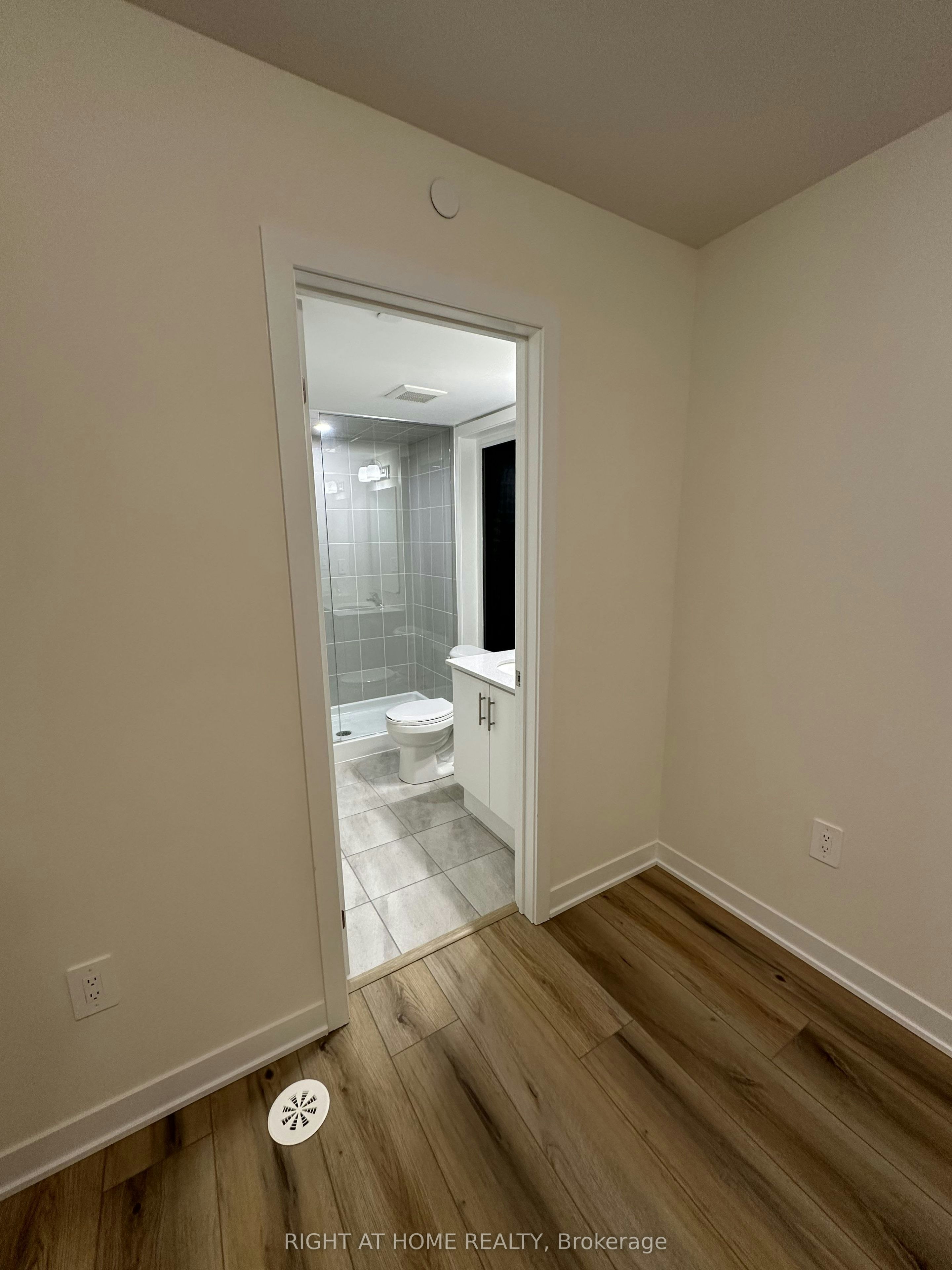 302-755 Omega Drive, Pickering, ON, L1V 0H1 - 37