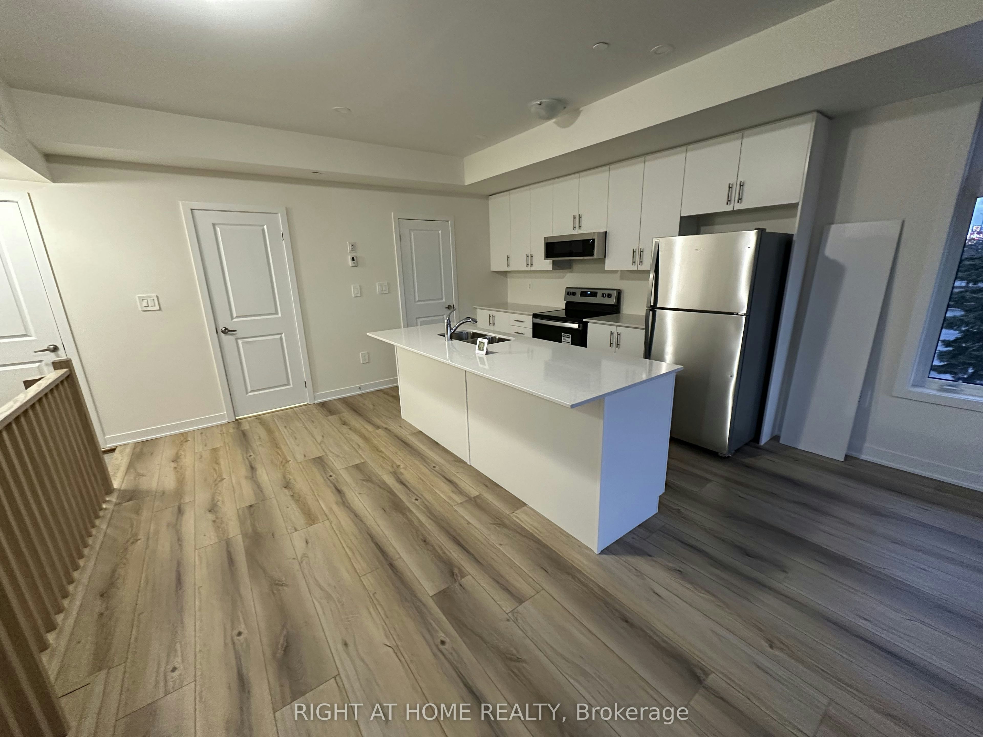 302-755 Omega Drive, Pickering, ON, L1V 0H1 - 15