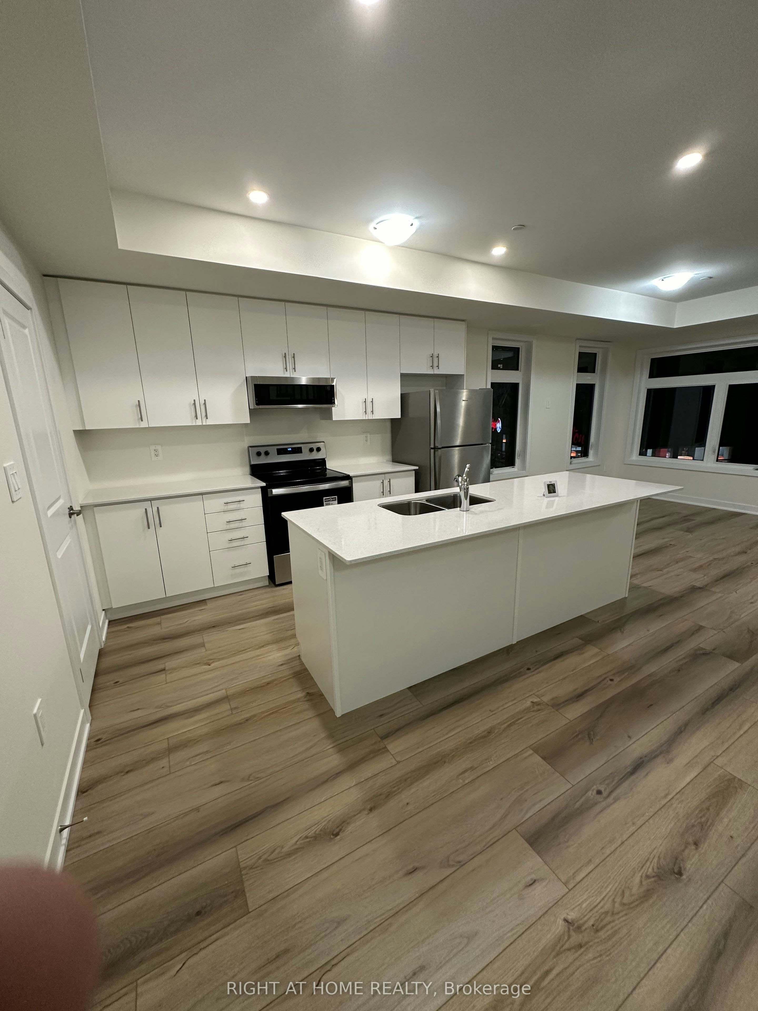 302-755 Omega Drive, Pickering, ON, L1V 0H1 - 28