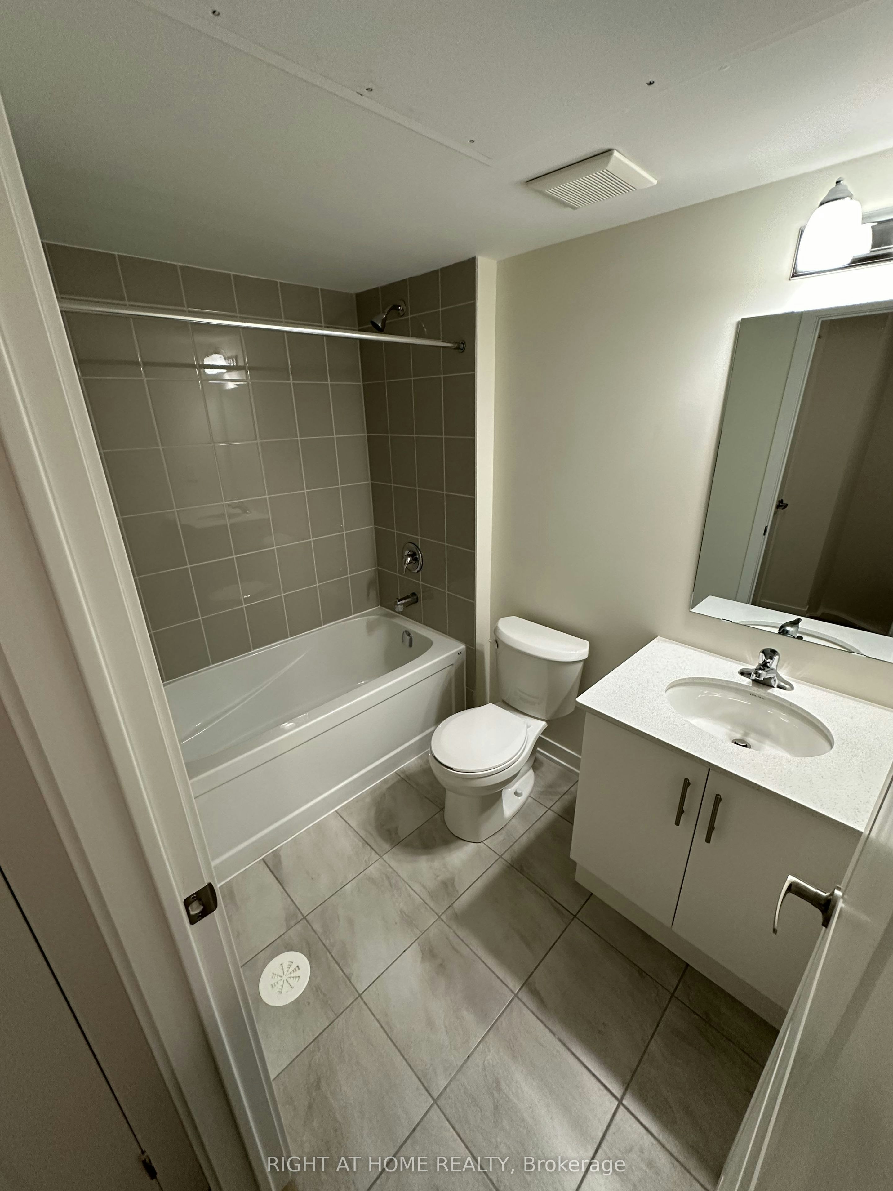 302-755 Omega Drive, Pickering, ON, L1V 0H1 - 22