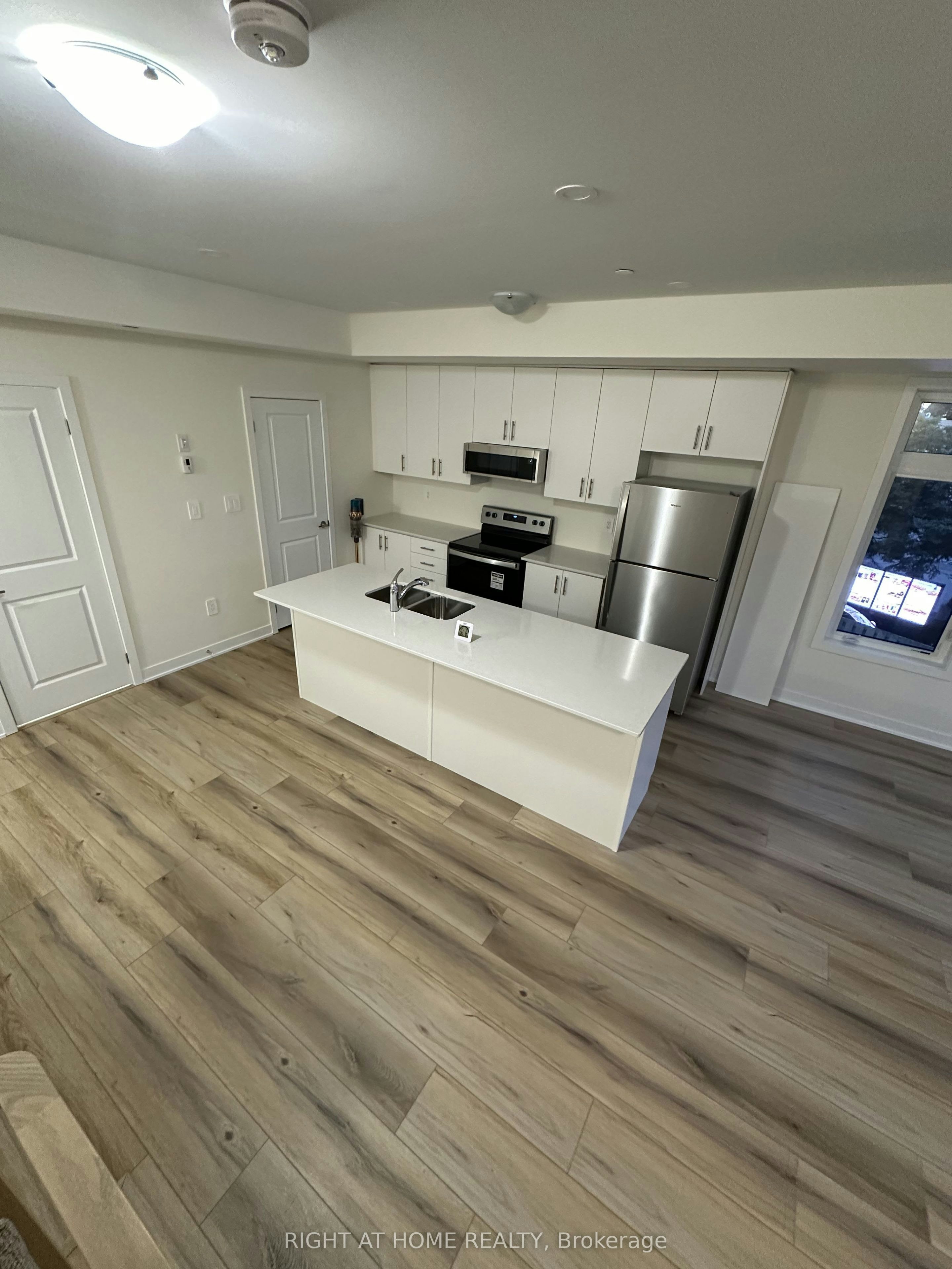 302-755 Omega Drive, Pickering, ON, L1V 0H1 - 21