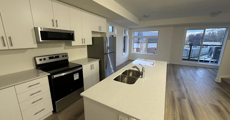 302-755 Omega Drive, Pickering, ON, L1V 0H1 - 9