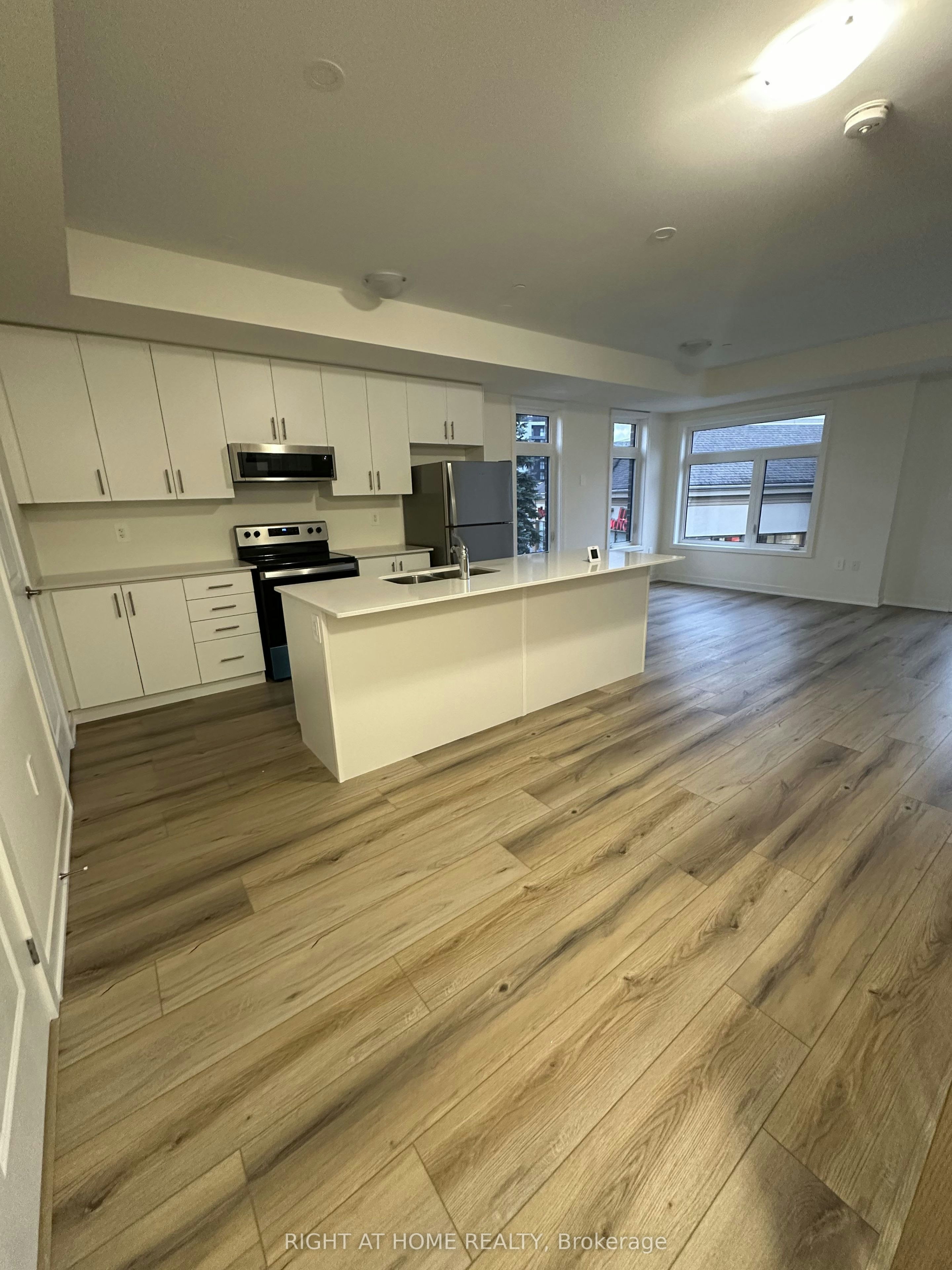 302-755 Omega Drive, Pickering, ON, L1V 0H1 - 6