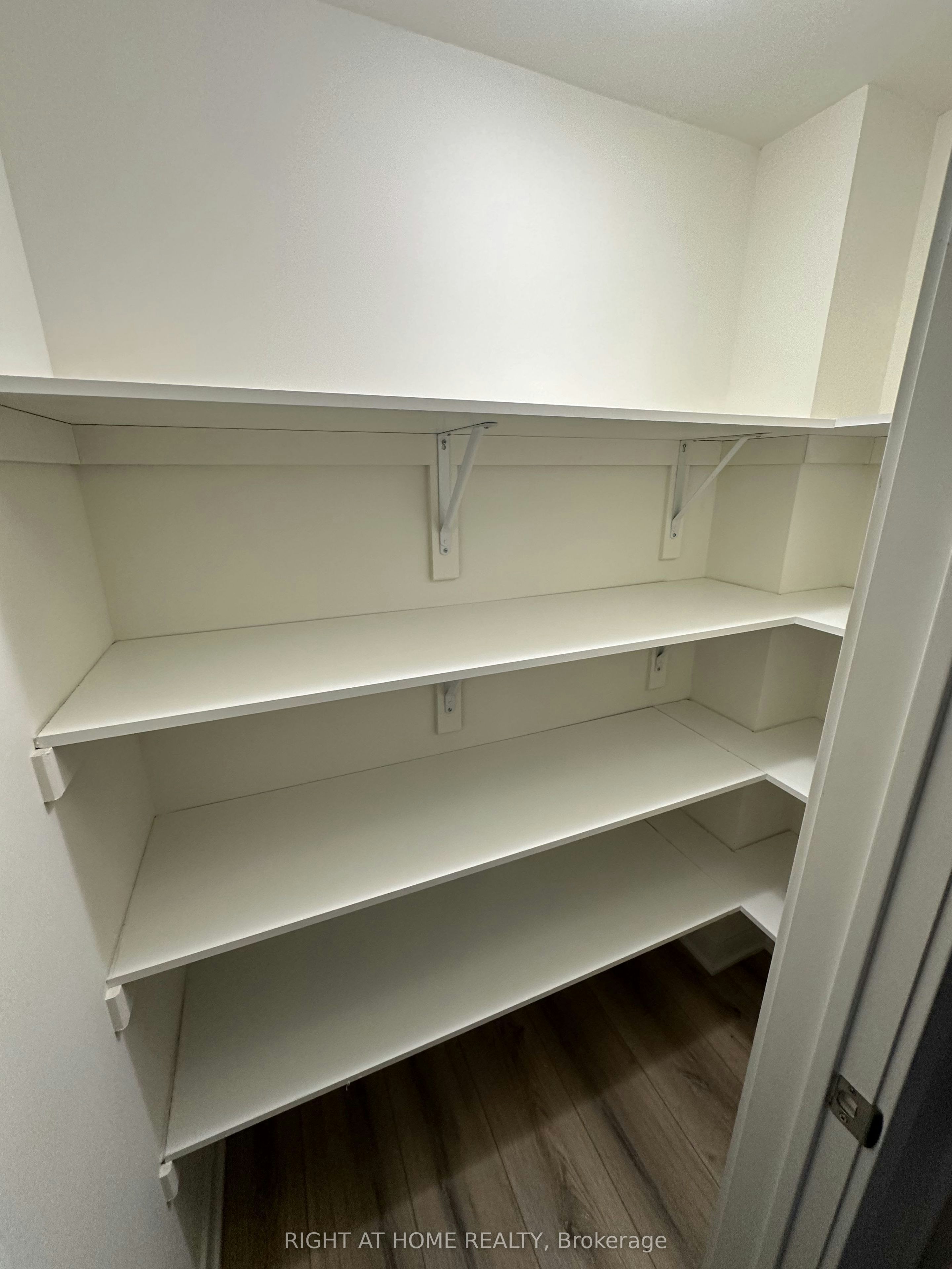 302-755 Omega Drive, Pickering, ON, L1V 0H1 - 19