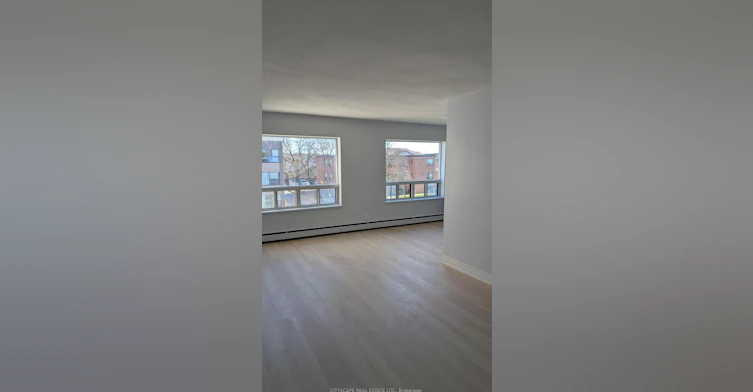9-286 Saguenay Avenue, Oshawa, ON, L1J 2M8 - 8