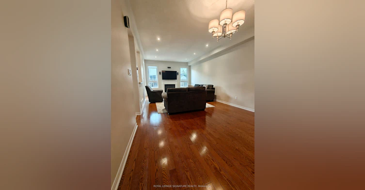 116 Silverwood Circle, Ajax, ON, L1Z 0A2 - 3
