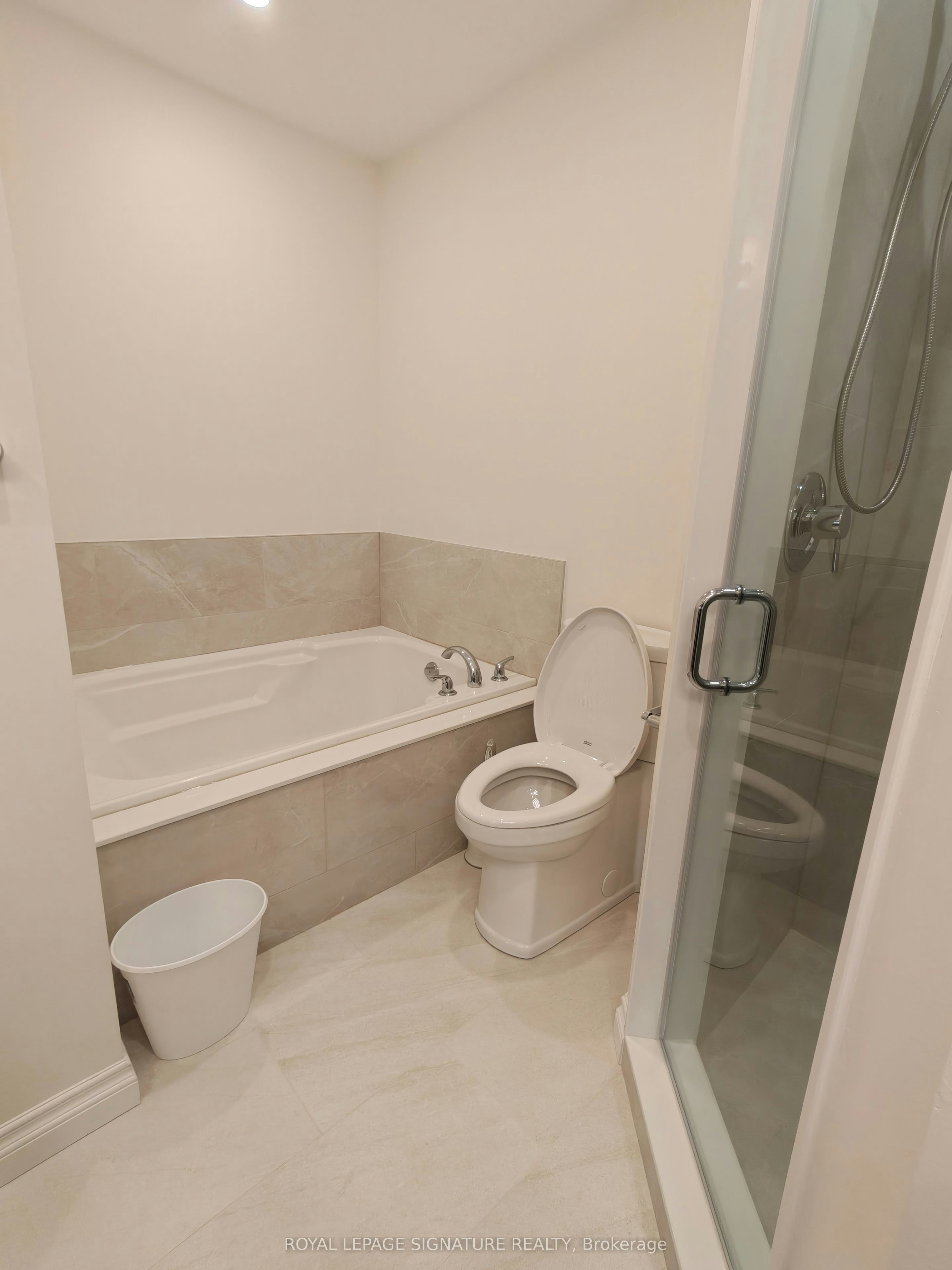 116 Silverwood Circle, Ajax, ON, L1Z 0A2 - 17