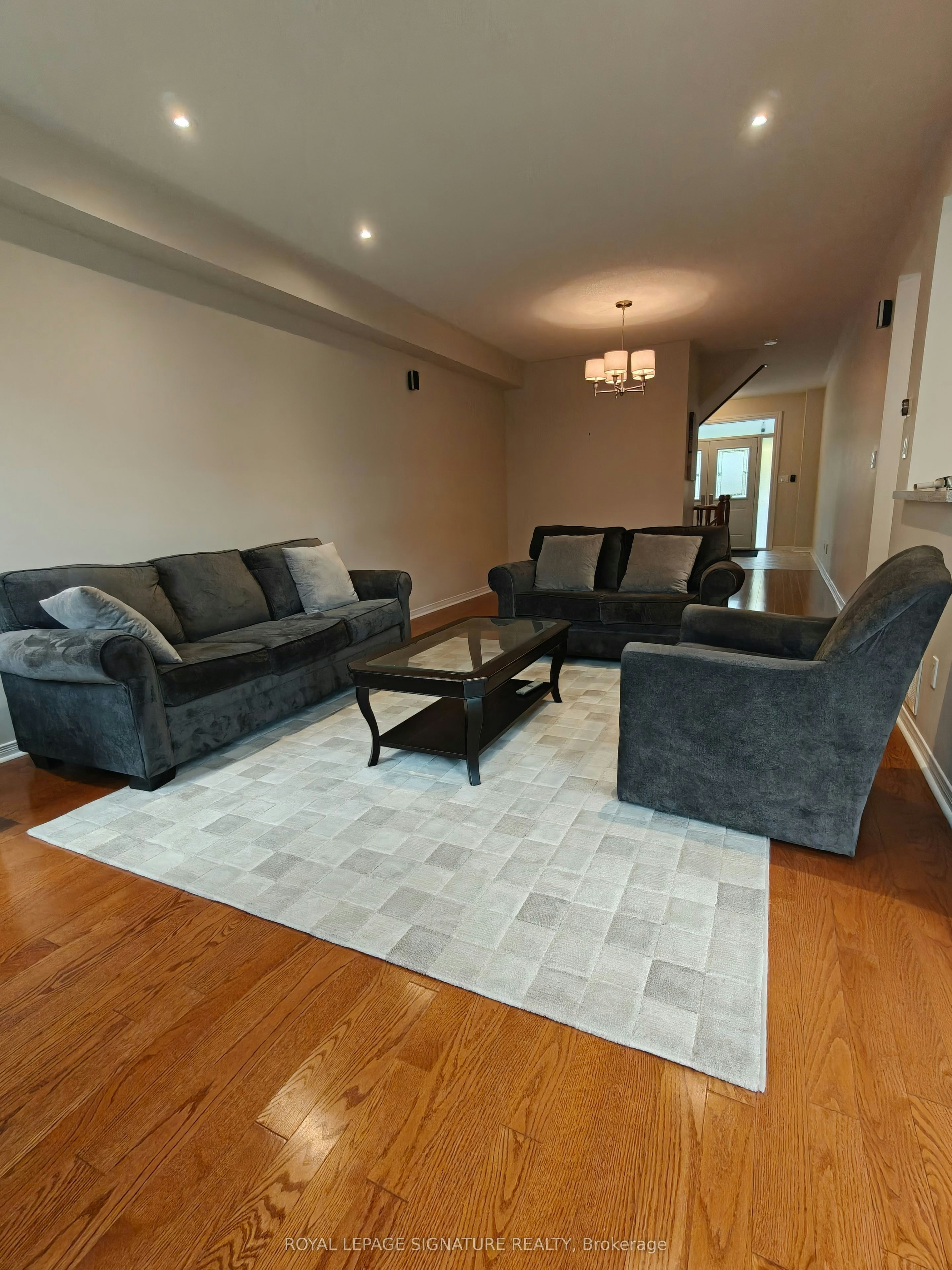 116 Silverwood Circle, Ajax, ON, L1Z 0A2 - 7