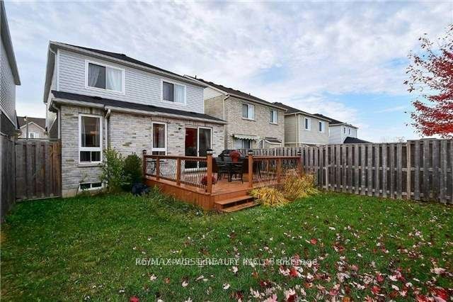 116 Silverwood Circle, Ajax, ON, L1Z 0A2 - 2