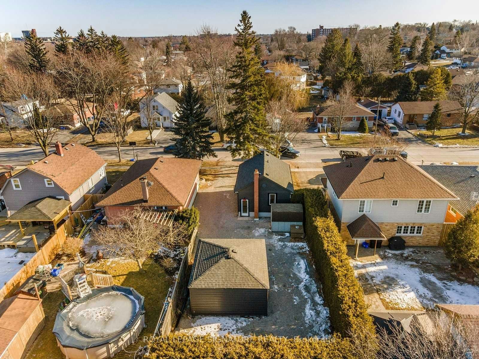 1-310 Muriel Avenue, Oshawa, ON, L1J 2W9 - 24