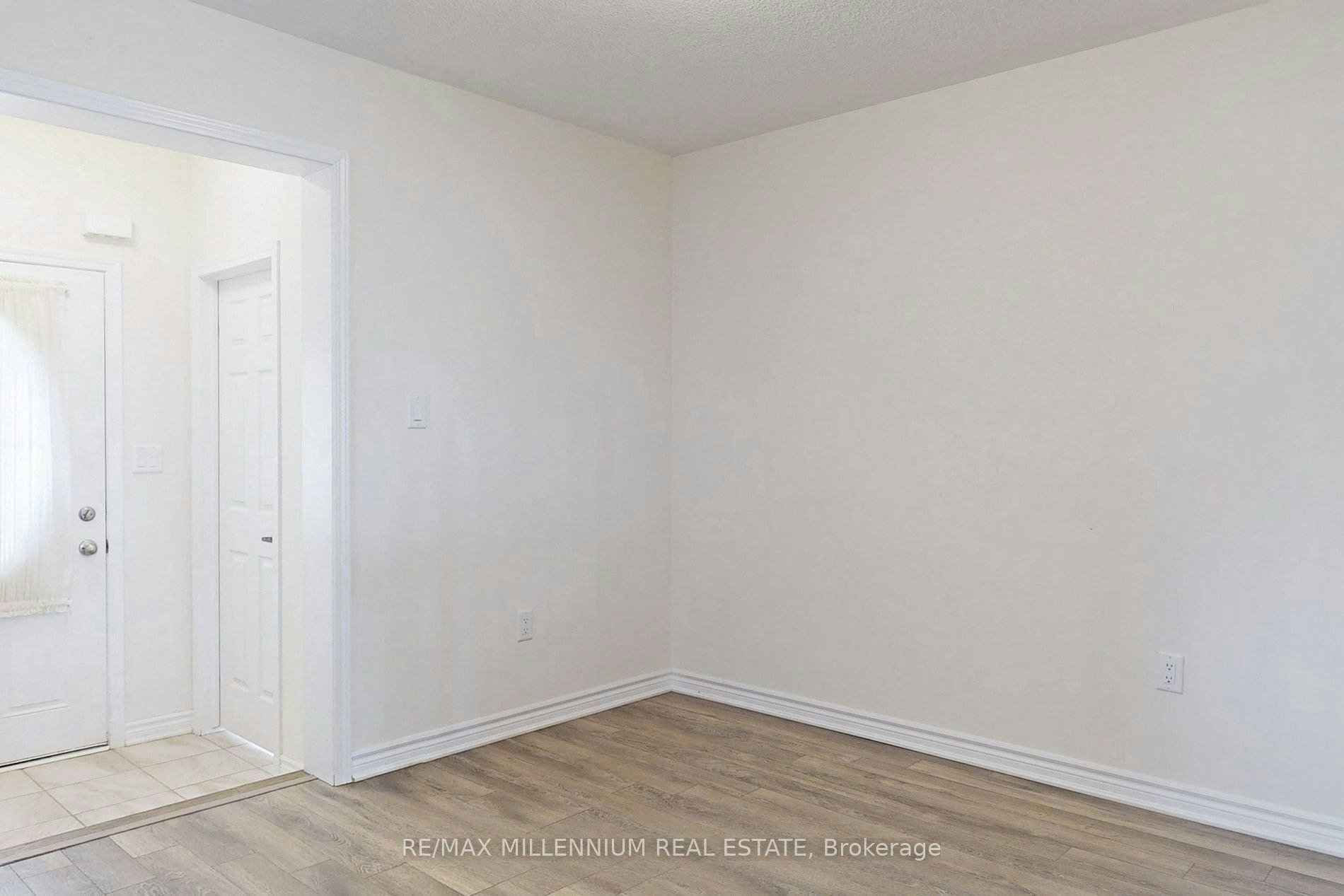 1017 Cameo Street, Pickering, ON, L1X 0G3 - 16