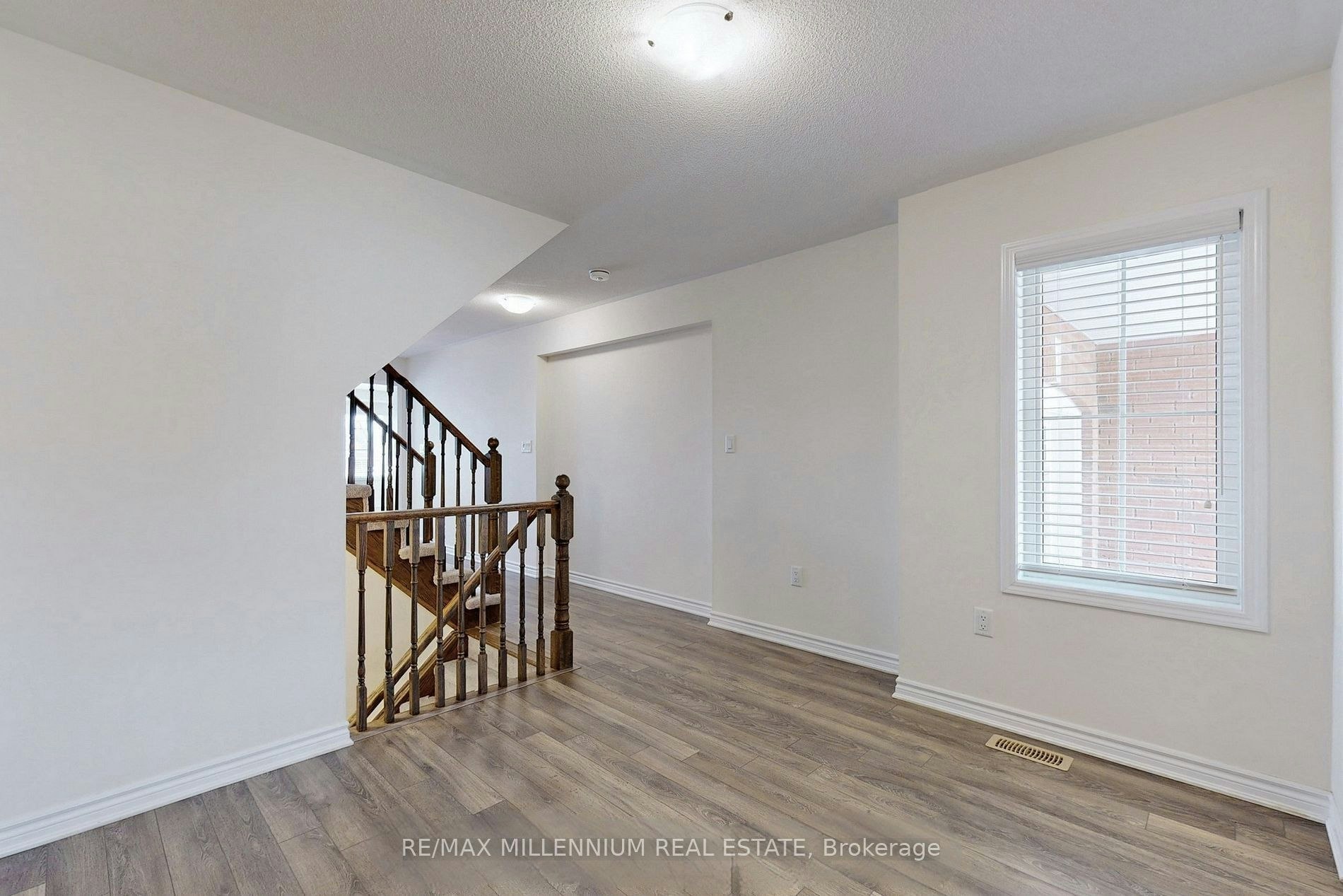 1017 Cameo Street, Pickering, ON, L1X 0G3 - 11
