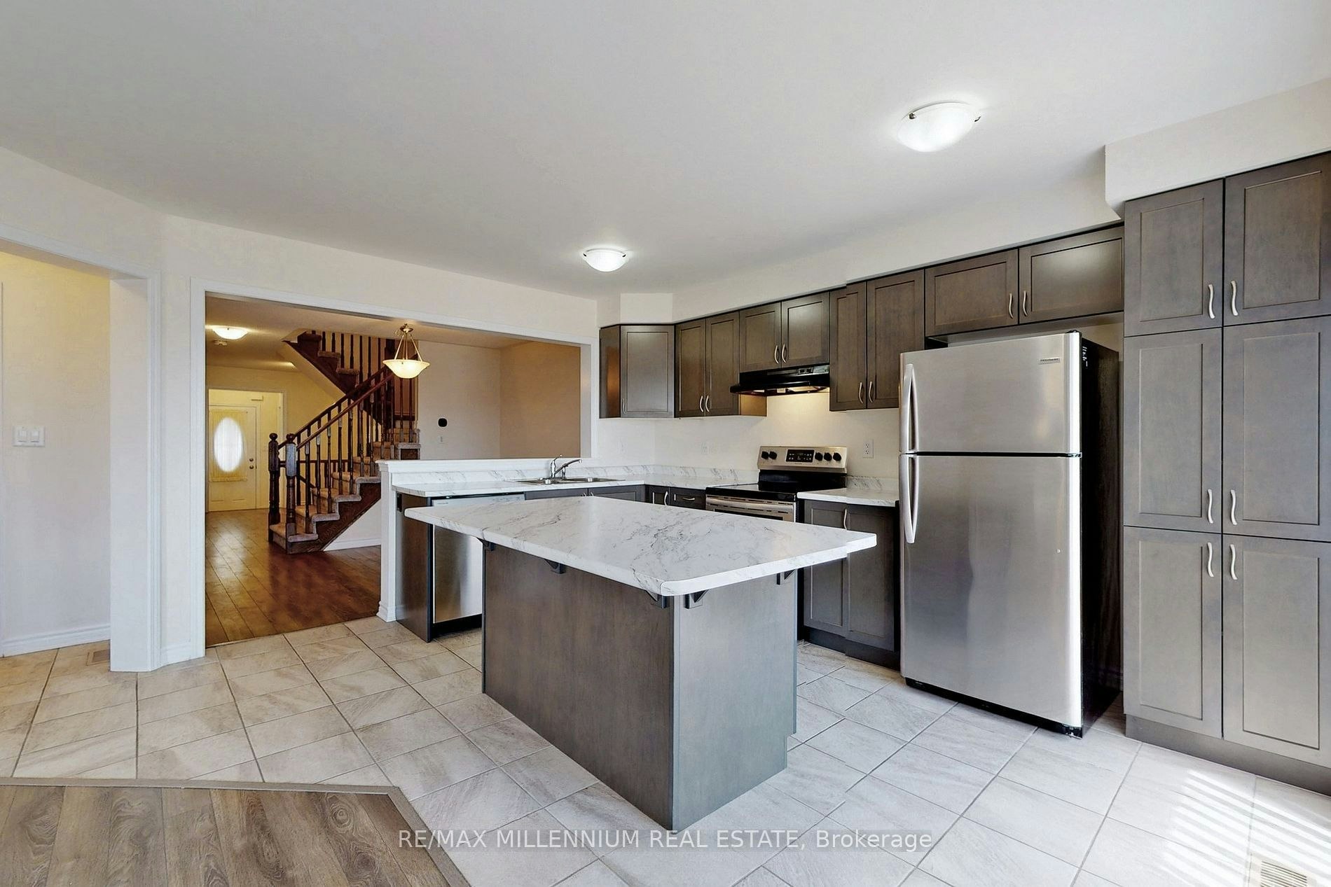 1017 Cameo Street, Pickering, ON, L1X 0G3 - 2
