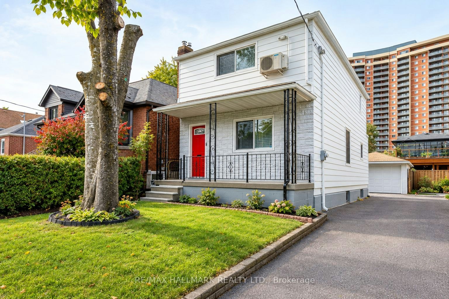 70 Madelaine Avenue, Toronto, ON, M1L 2X7