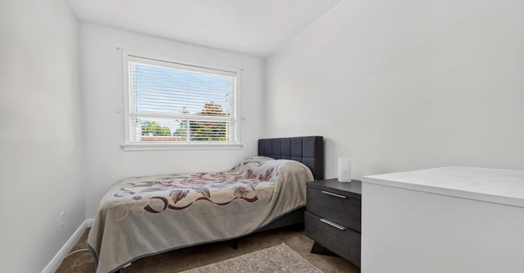 32 Linton Avenue, Ajax, ON, L1T 2X6 - 12