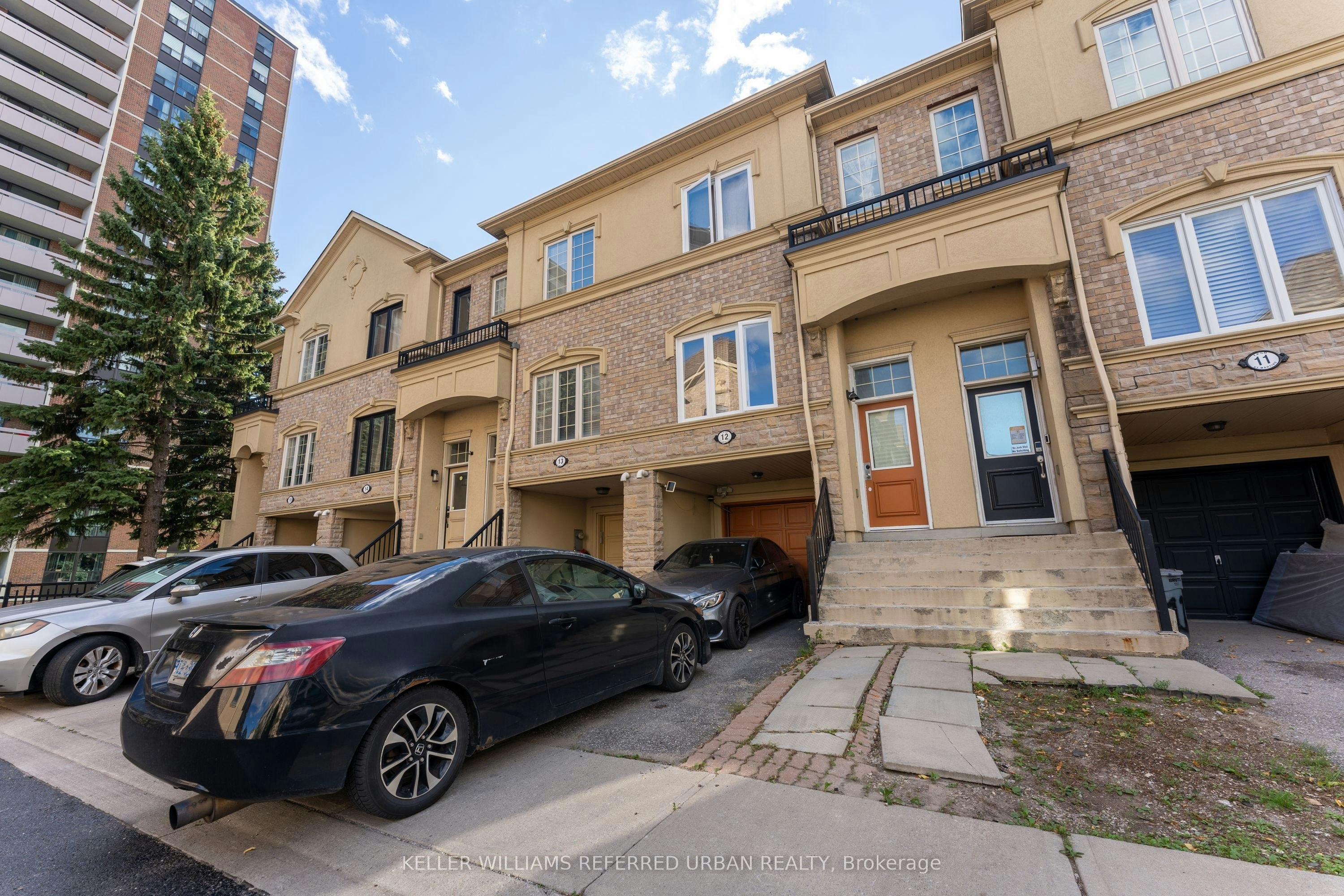 12-1250 St. Martins Drive W, Pickering, ON, L1W 0A2
