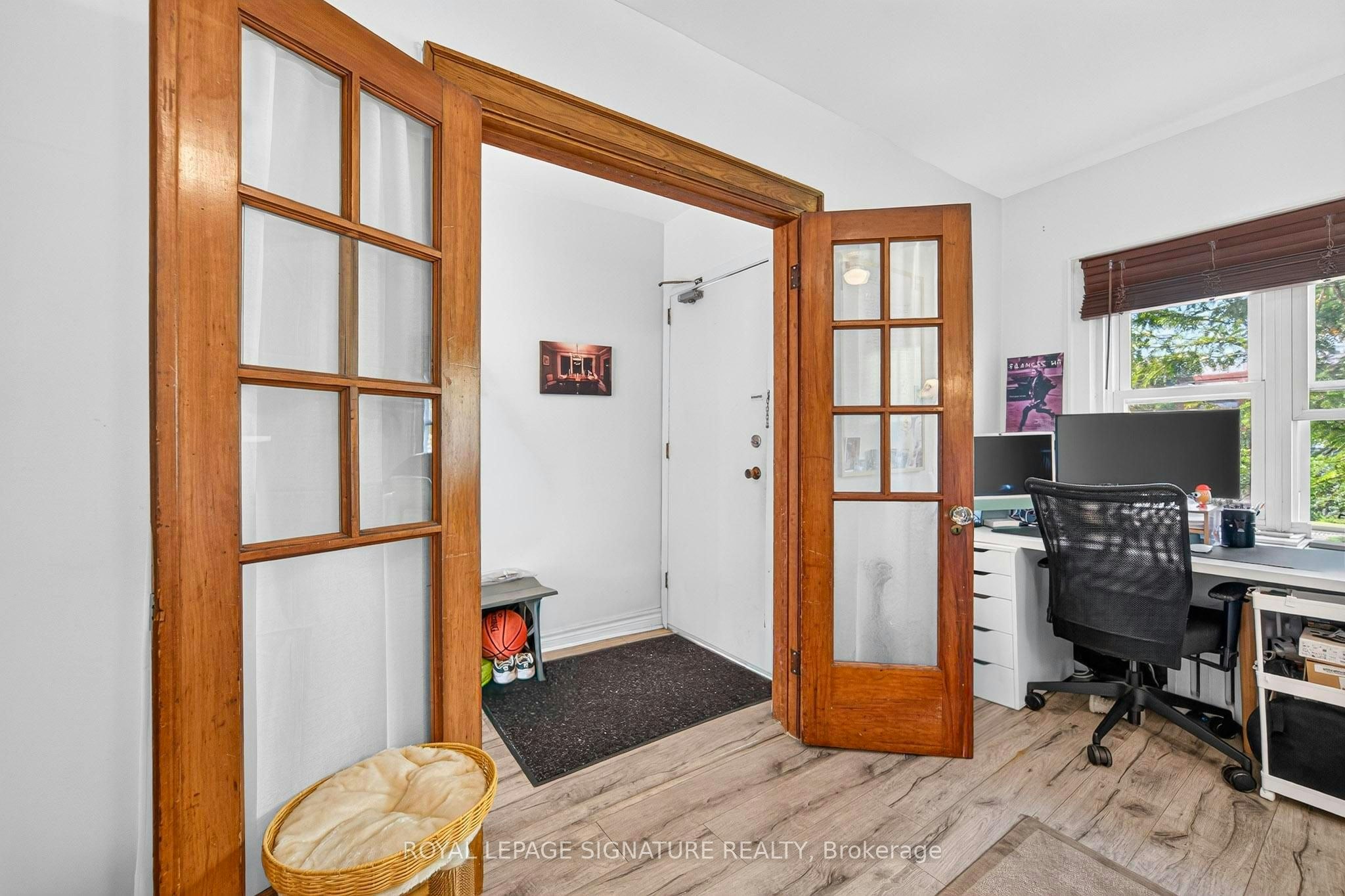Main-387 Leslie Street, Toronto, ON, M4M 3E3 - 2