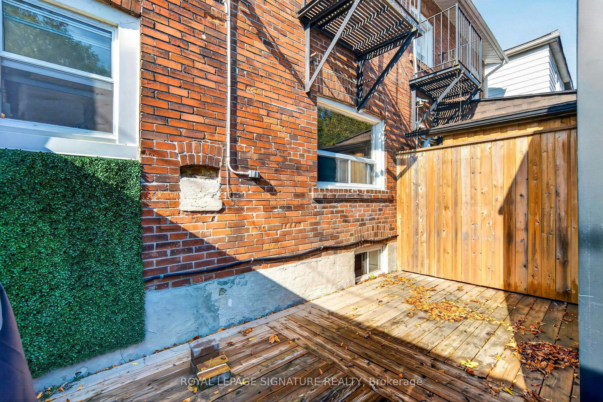 Main-387 Leslie Street, Toronto, ON, M4M 3E3 - 18