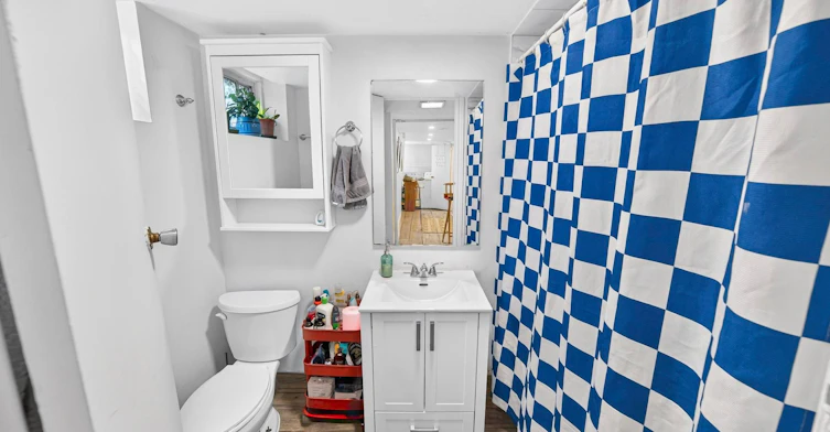 Main-387 Leslie Street, Toronto, ON, M4M 3E3 - 12