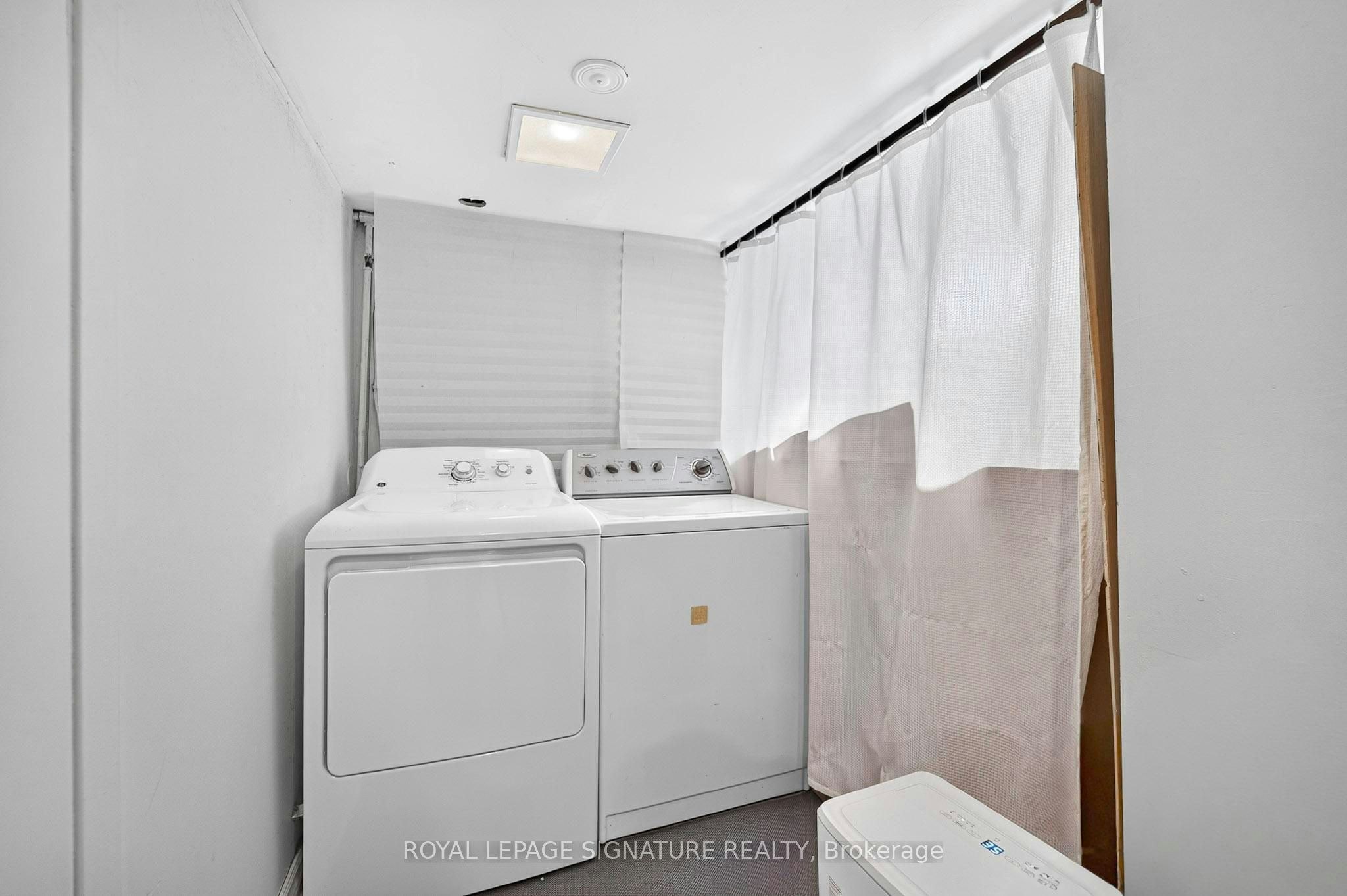 Main-387 Leslie Street, Toronto, ON, M4M 3E3 - 16