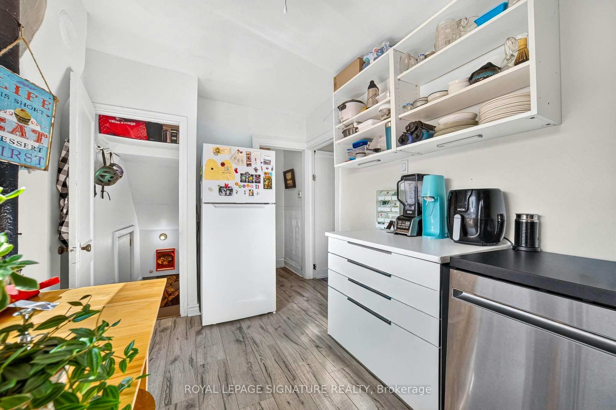 Main-387 Leslie Street, Toronto, ON, M4M 3E3 - 8