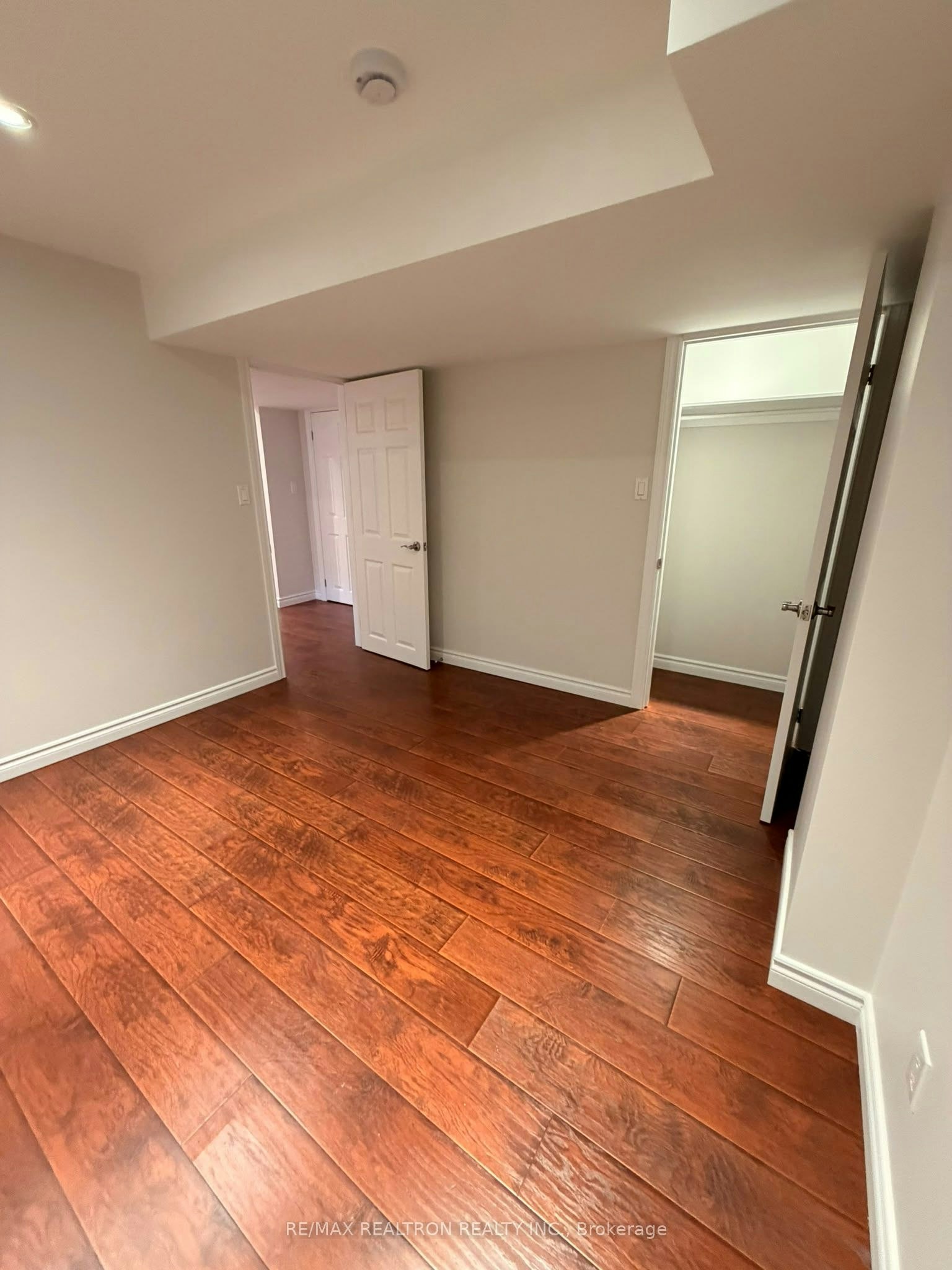 105 Chatfield Drive, Ajax, ON, L1T 2J2 - 8