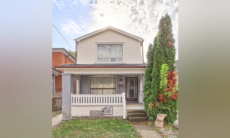 43 Torrens Avenue