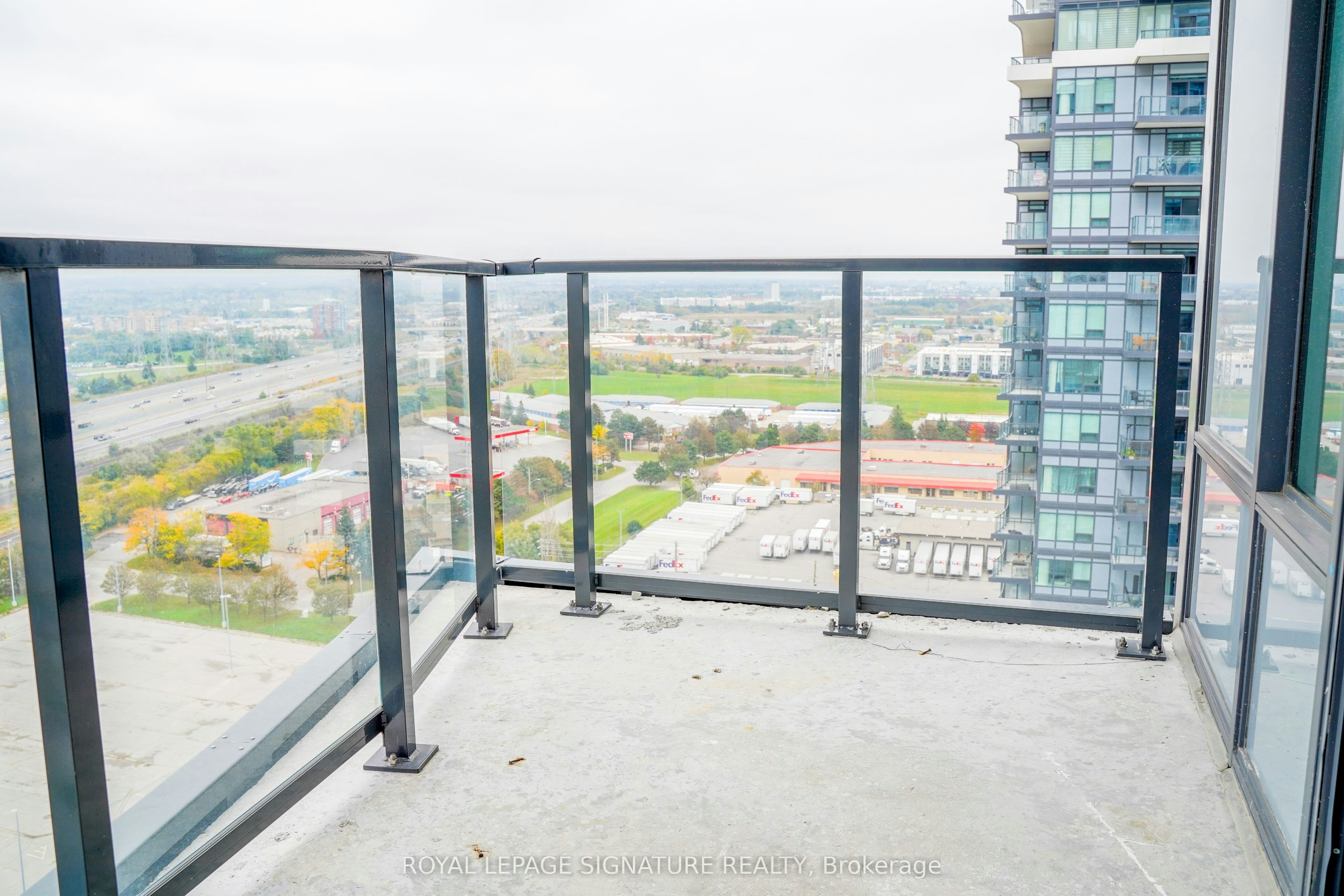 2308-1435 Celebration Drive, Pickering, ON, L1W 0C4 - 9