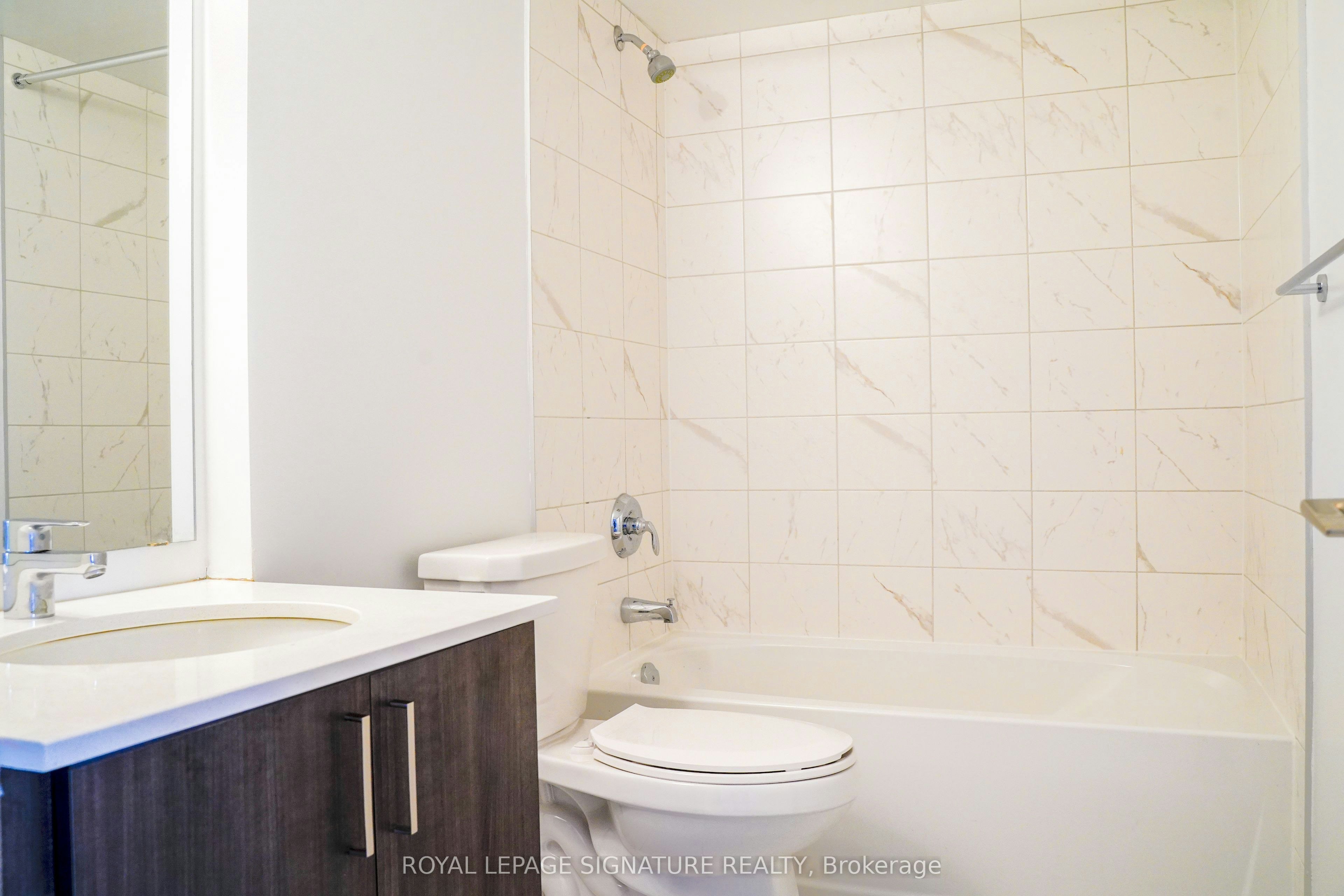 2308-1435 Celebration Drive, Pickering, ON, L1W 0C4 - 8