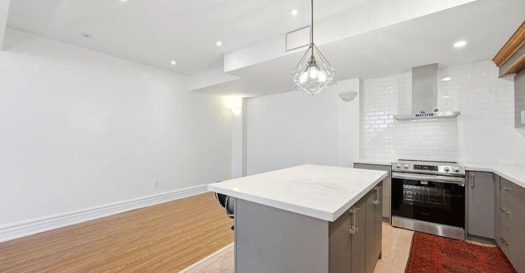 BSMT-2 Denvale Road, Toronto, ON, M4B 3B4 - 12