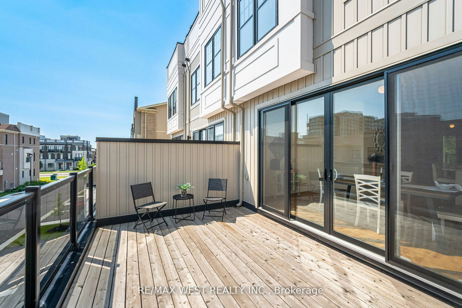 1563 Green Road, Clarington, ON, L1C 7E5 - 20