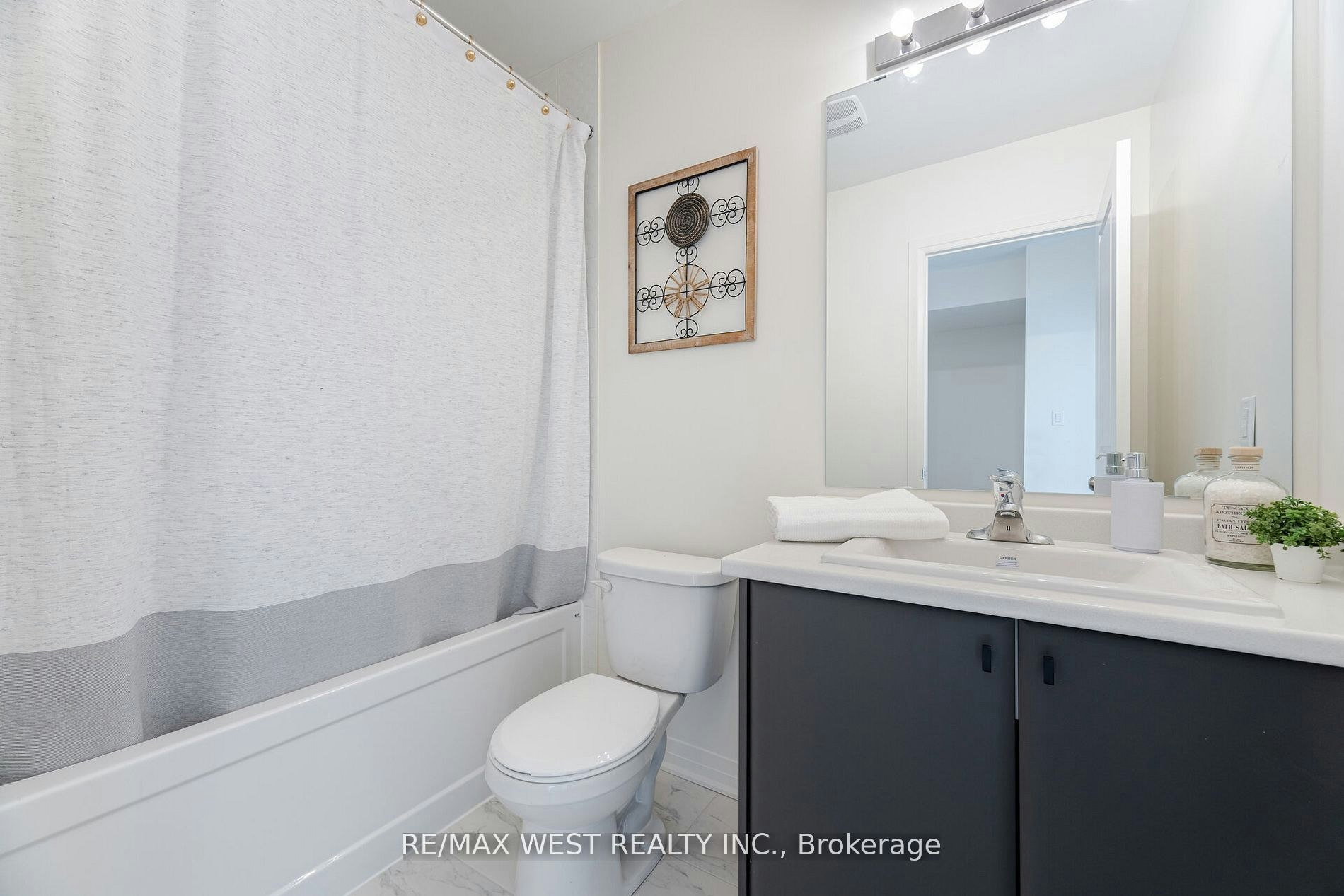 1563 Green Road, Clarington, ON, L1C 7E5 - 13