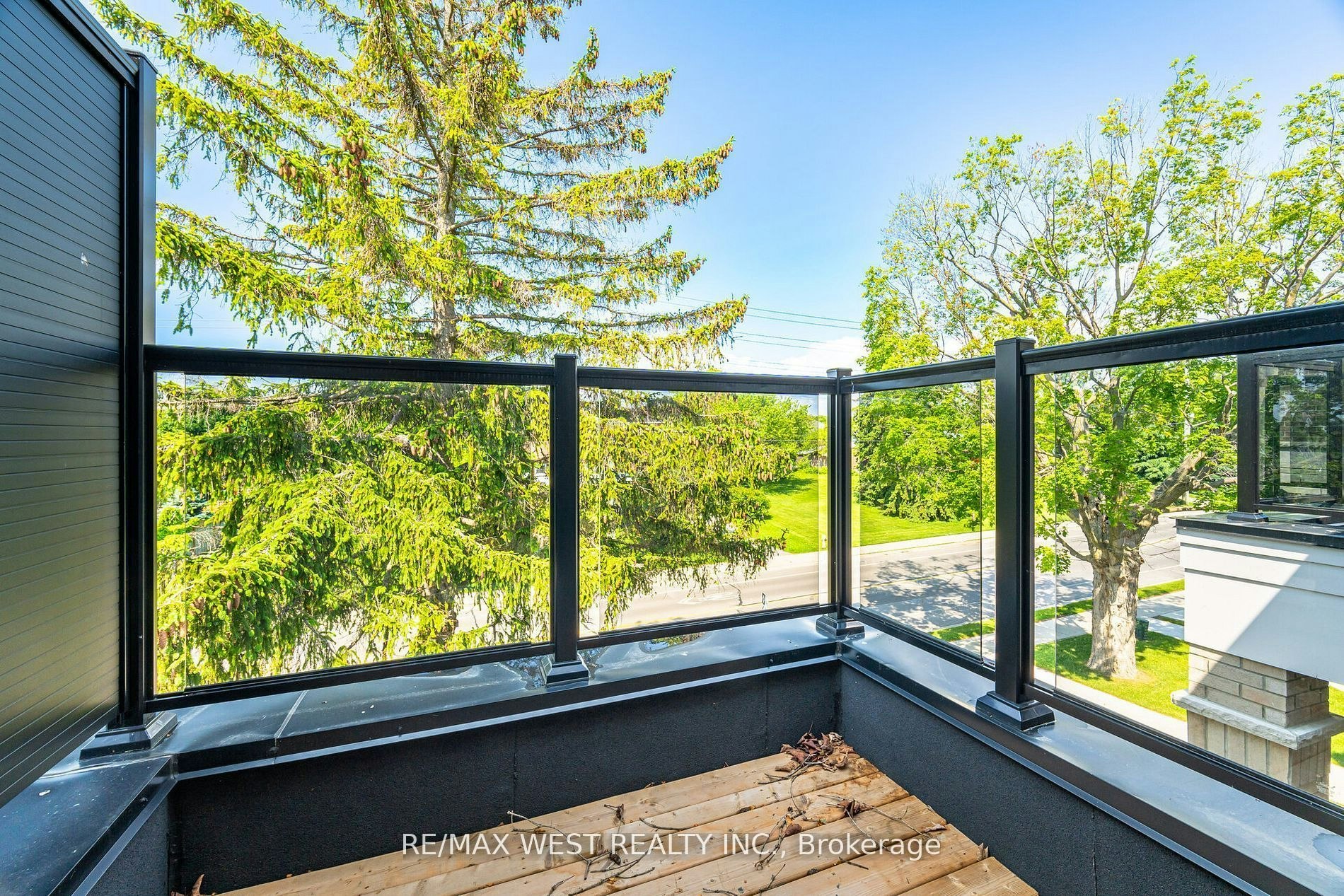 1563 Green Road, Clarington, ON, L1C 7E5 - 35