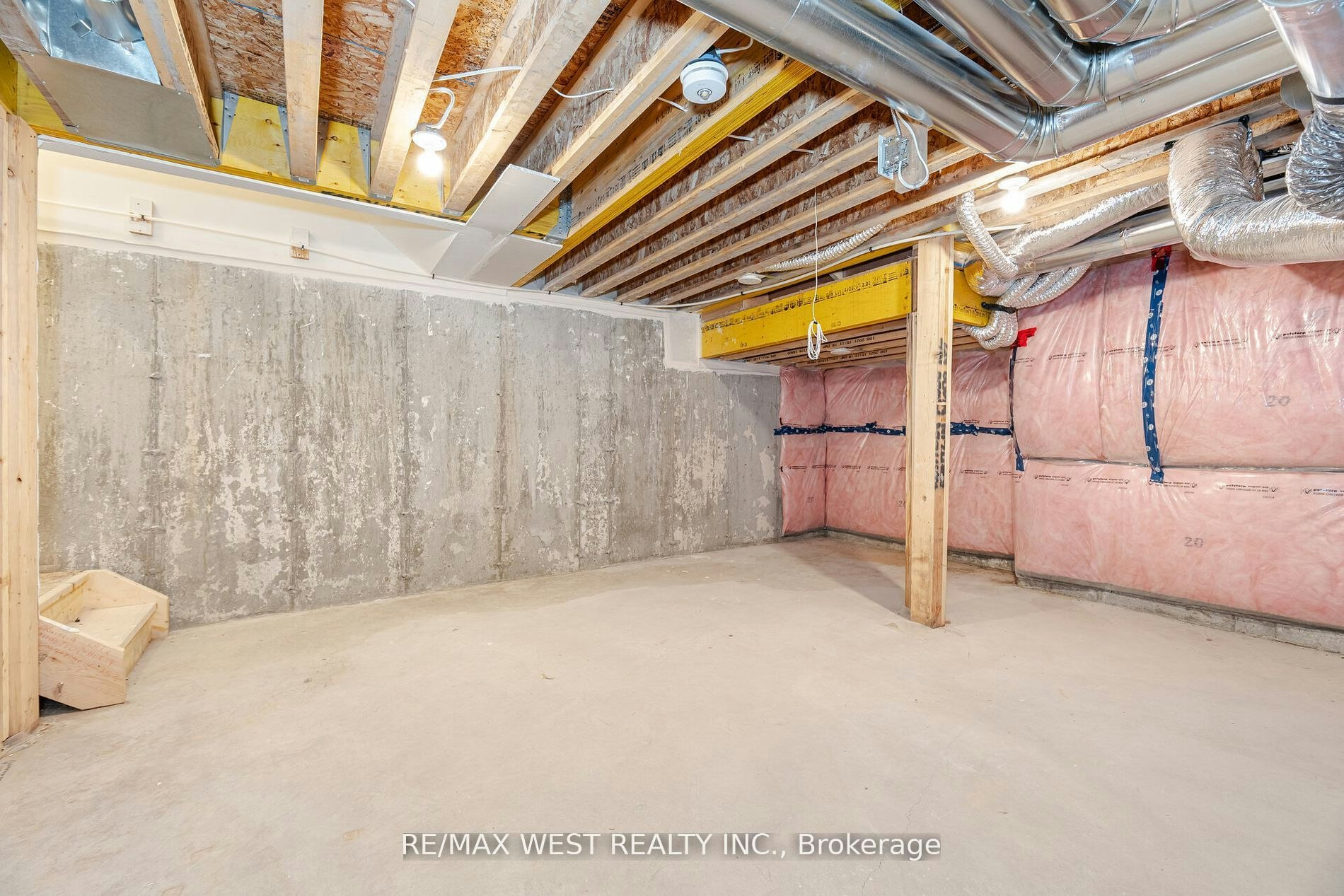 1563 Green Road, Clarington, ON, L1C 7E5 - 43