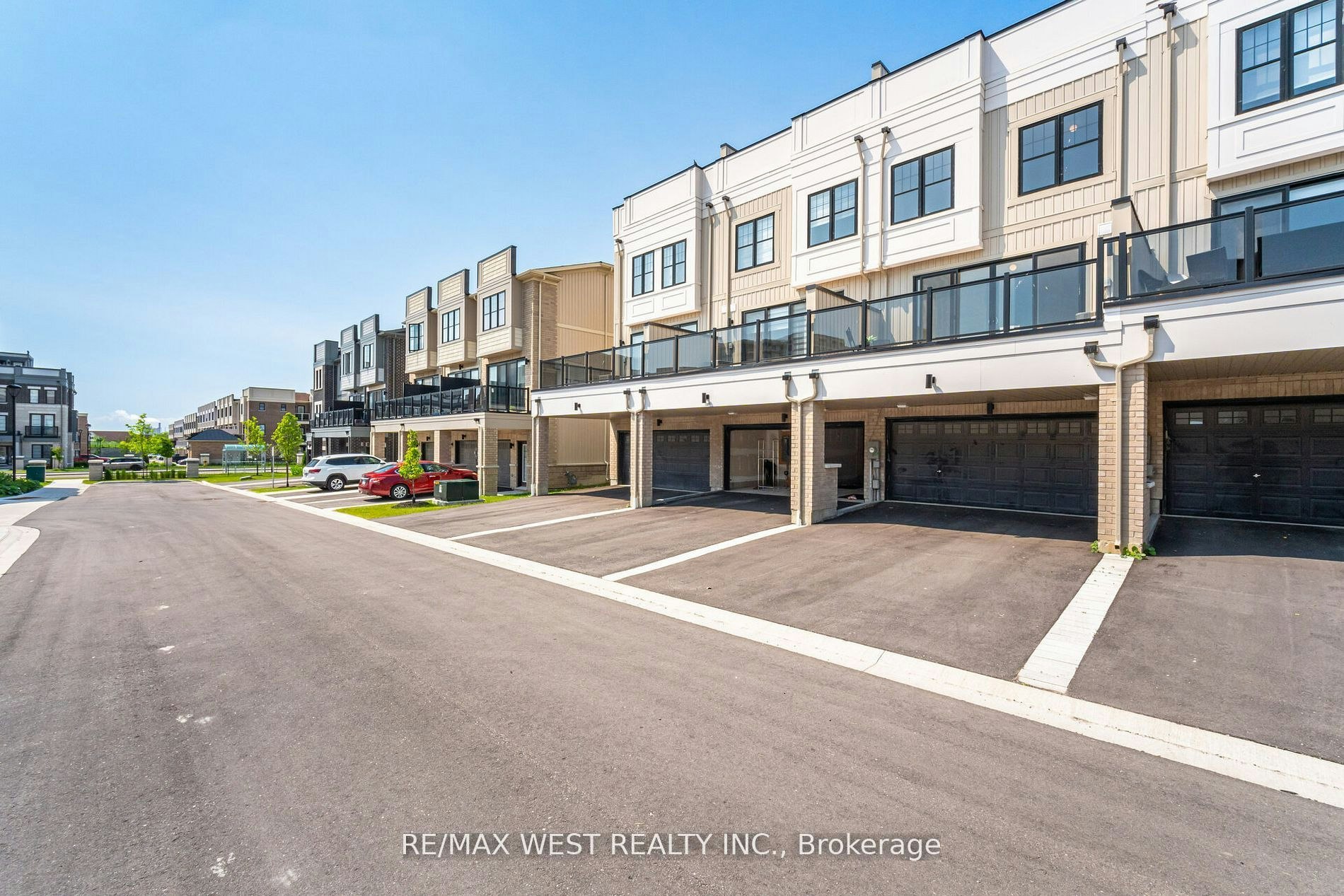 1563 Green Road, Clarington, ON, L1C 7E5 - 4