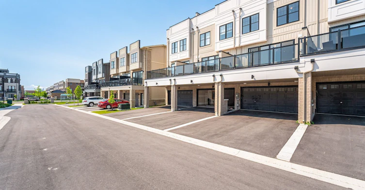 1563 Green Road, Clarington, ON, L1C 7E5 - 4