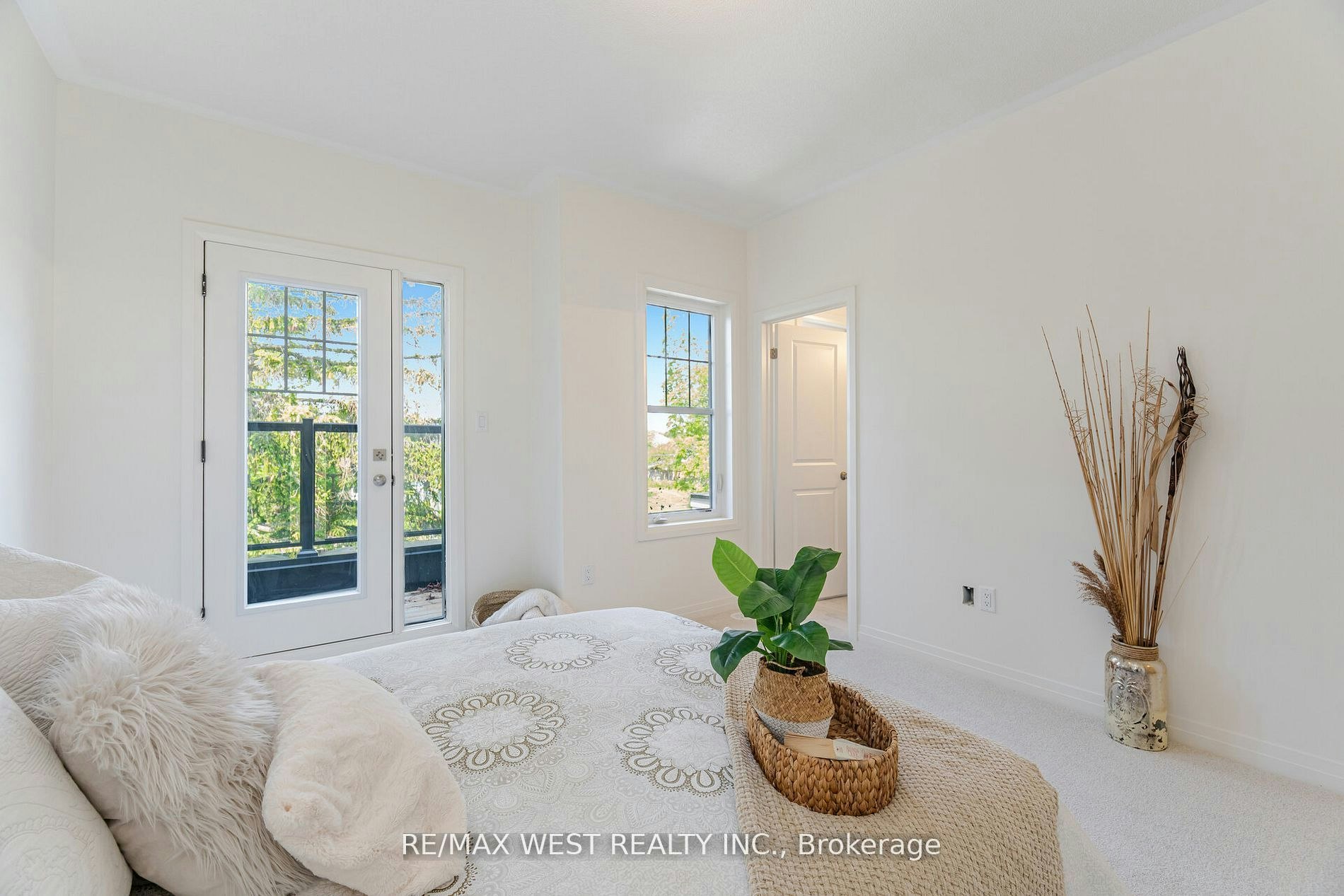 1563 Green Road, Clarington, ON, L1C 7E5 - 31
