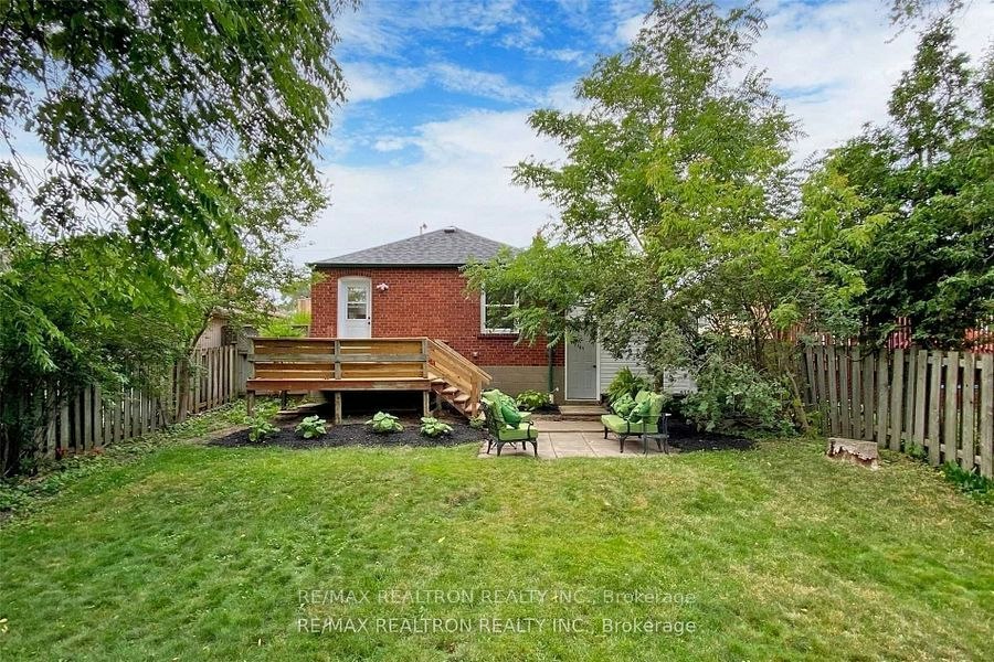 3151 St Clair Avenue E, Toronto, ON, M1L 1V4 - 32